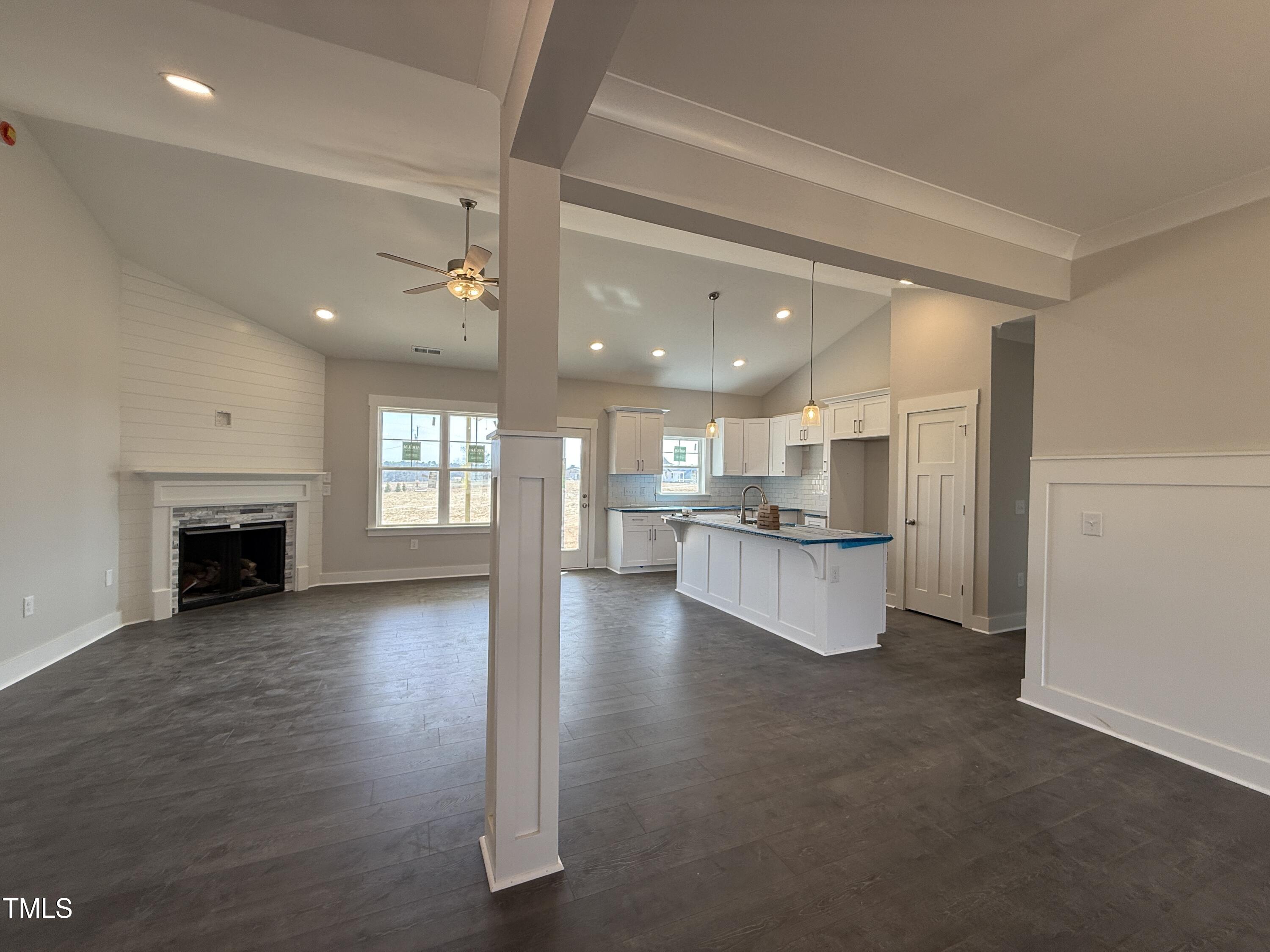 32 Tanseyleaf Drive