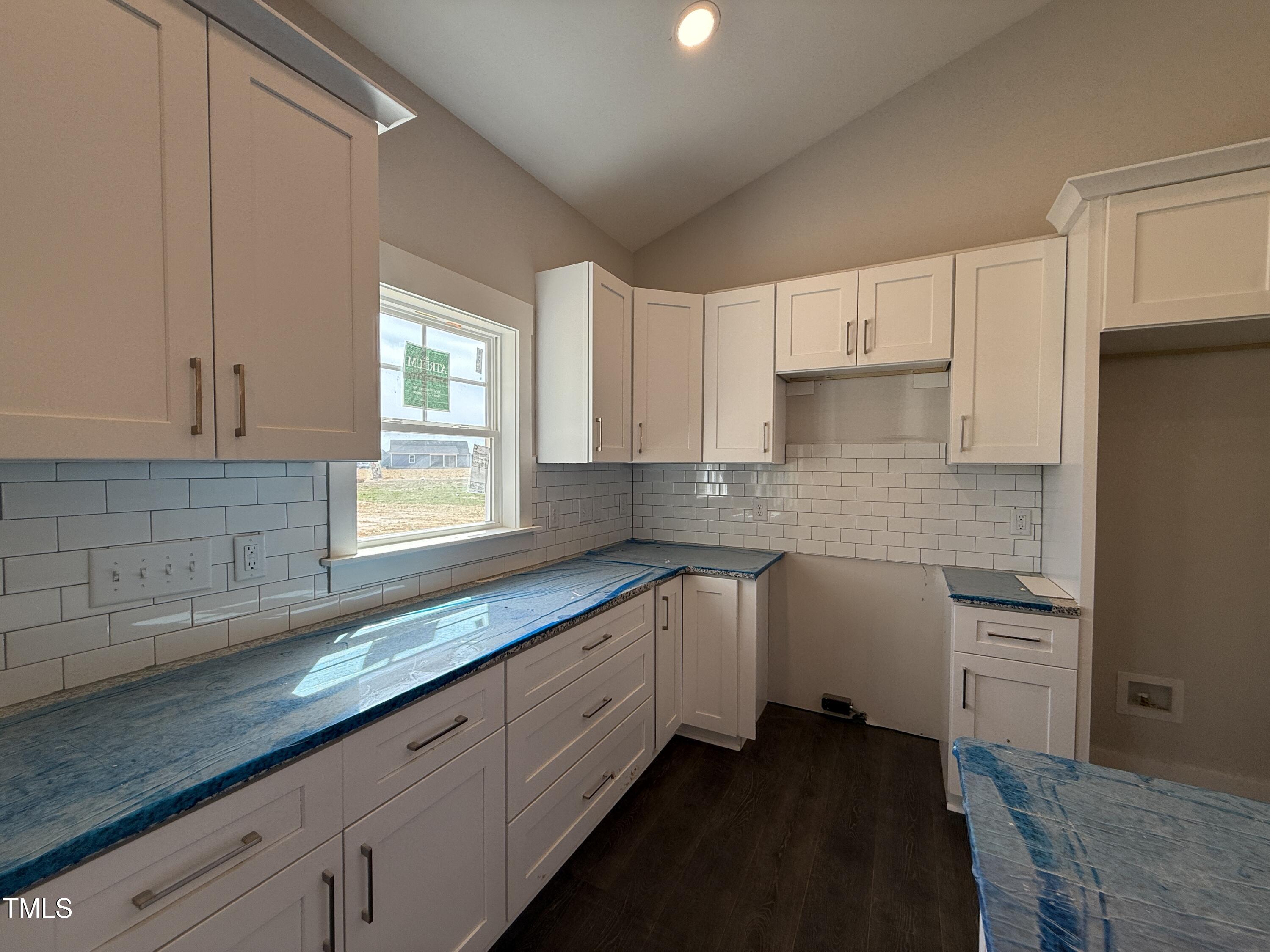 32 Tanseyleaf Drive