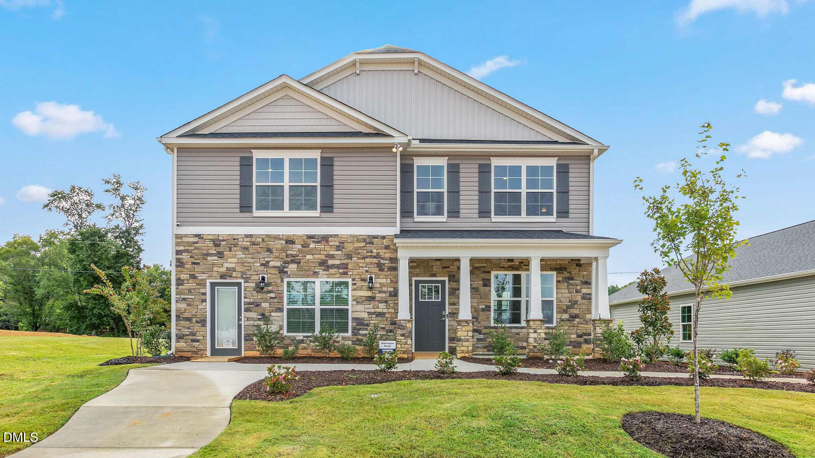 2677 Lansdowne Drive 401