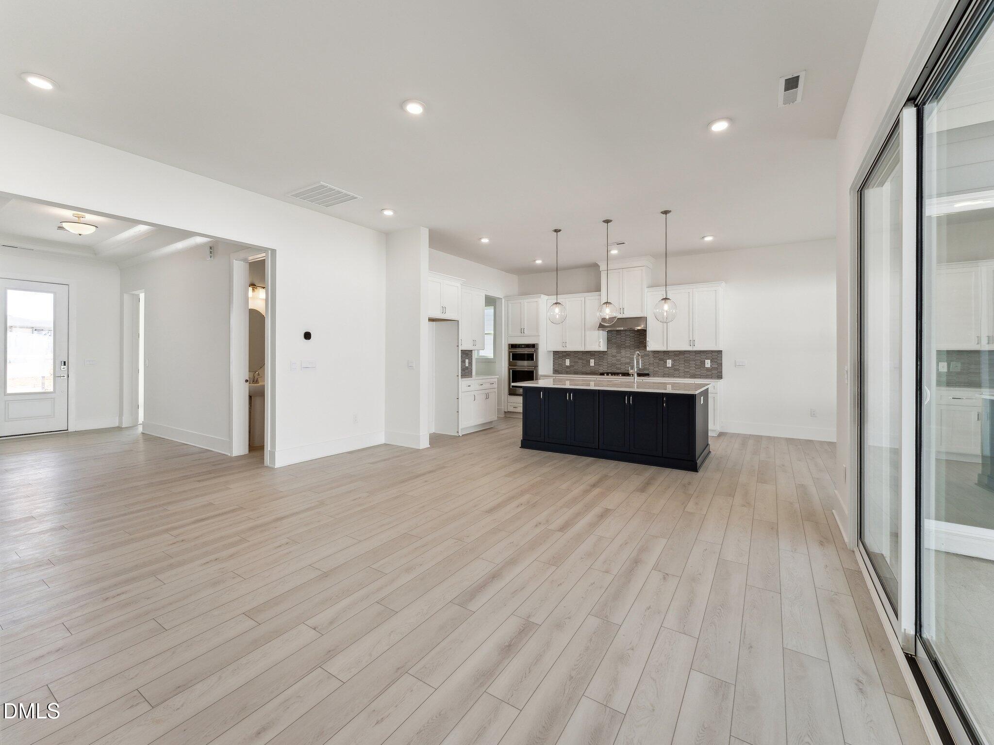 209 Mugby Road Road #172