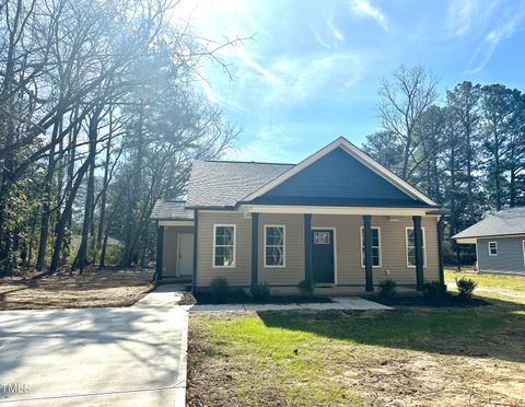 A home in Kenly