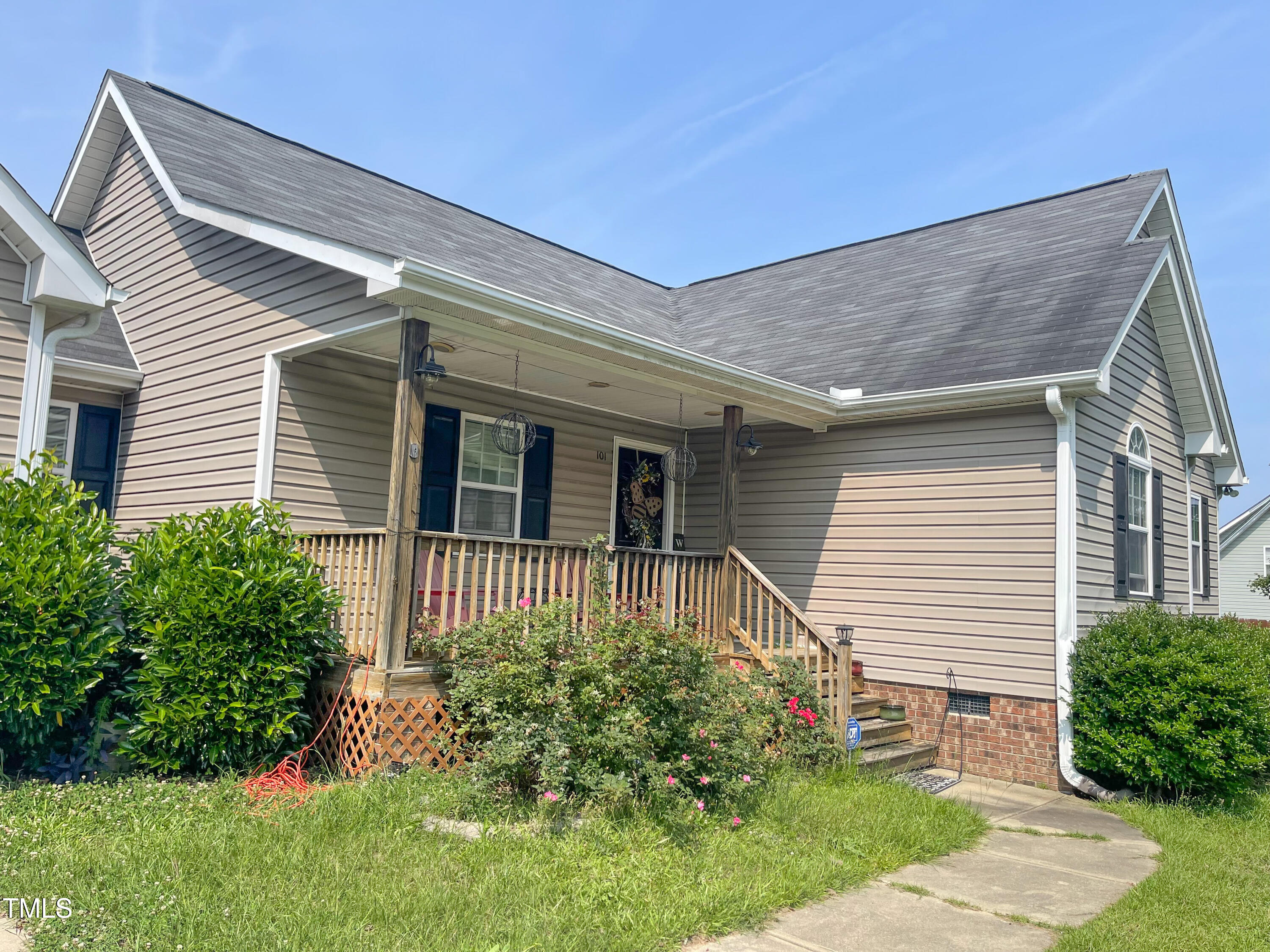 101 Langston Ridge Drive