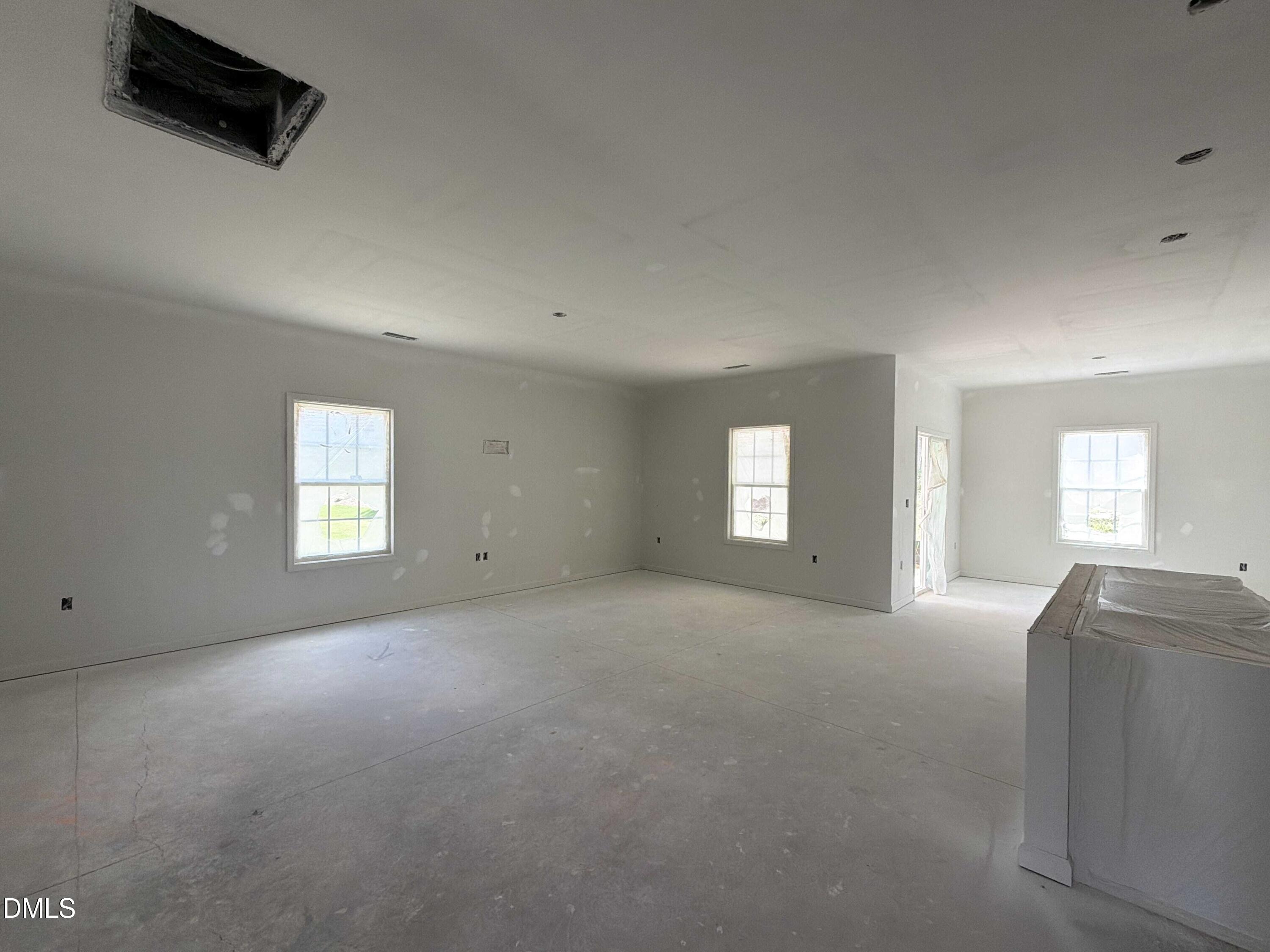 127 Crossvine Street (12)