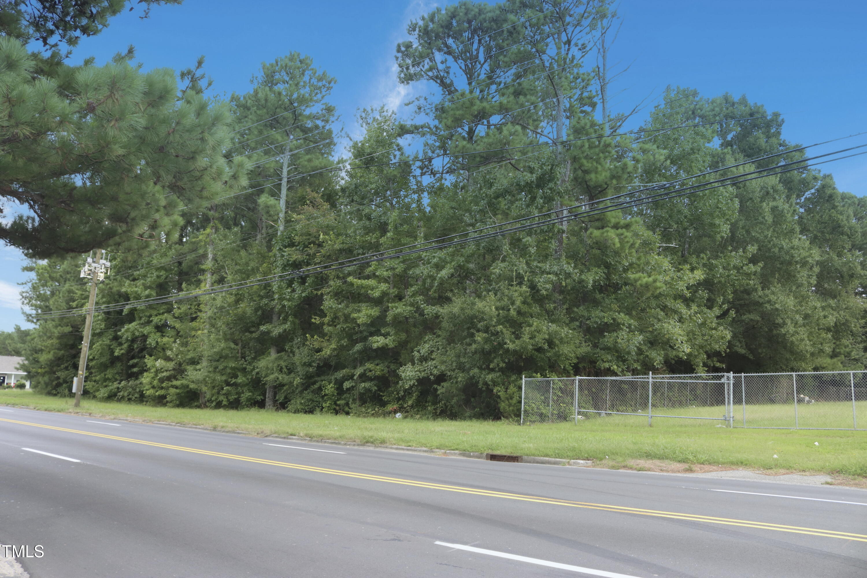 2750 Holloway Street