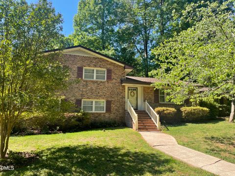 400 Briarcliff Lane Cary NC 27511