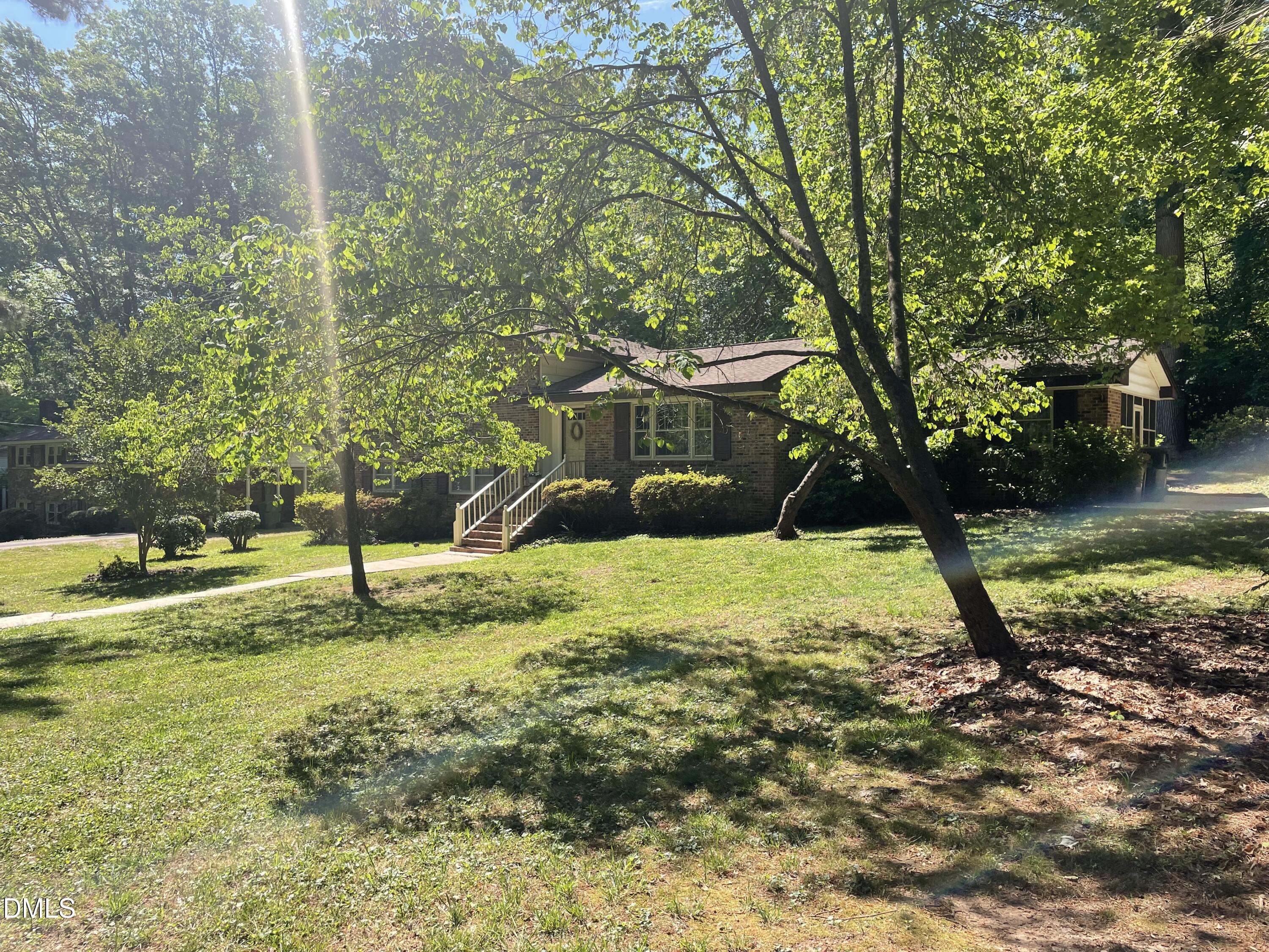 400 Briarcliff Lane