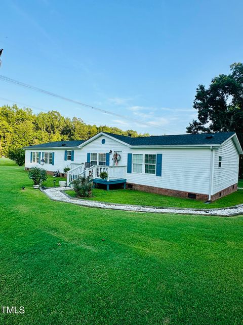 1002 Dennys Store Road Roxboro NC 27574