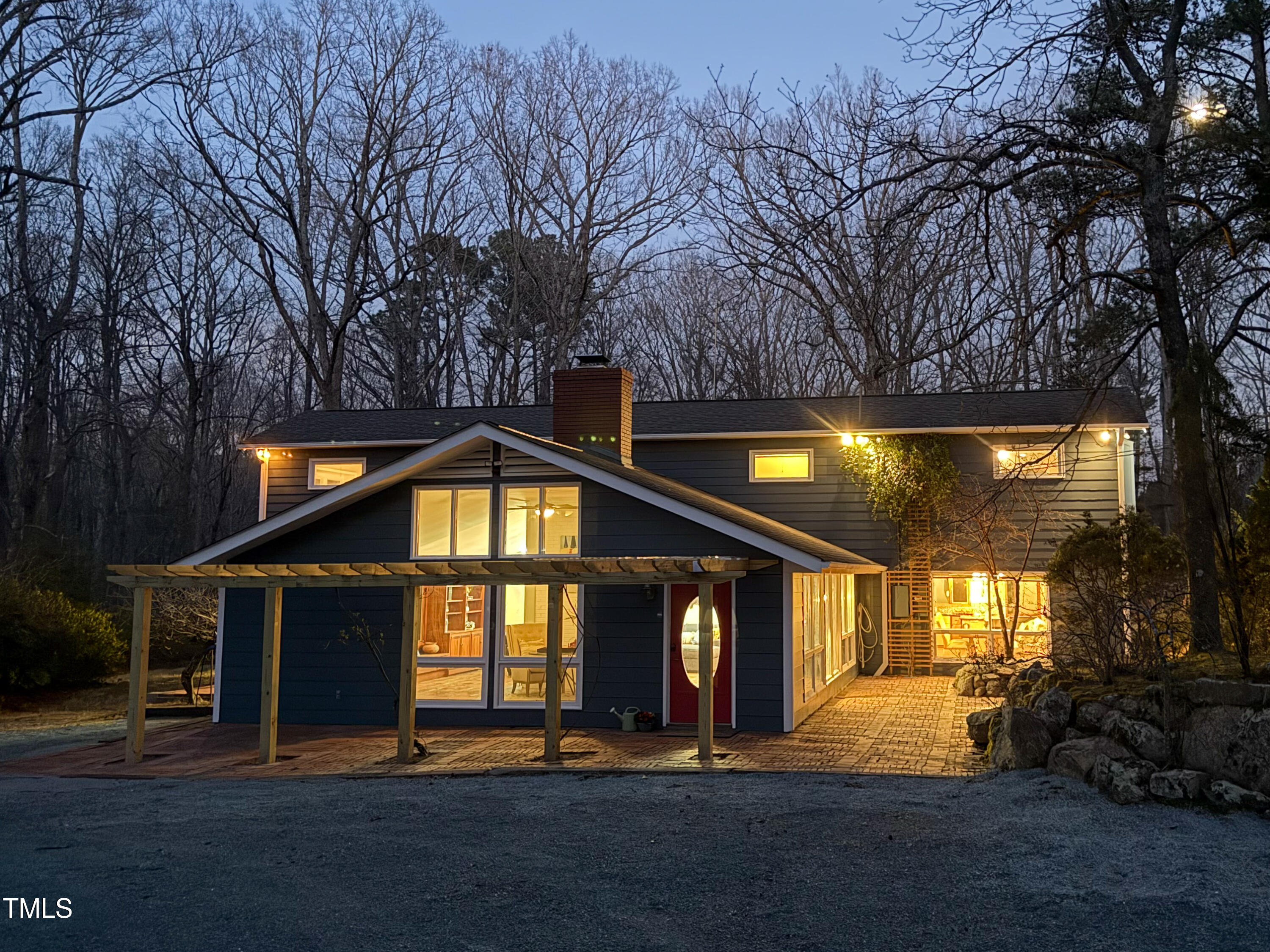 2819 Meacham Road