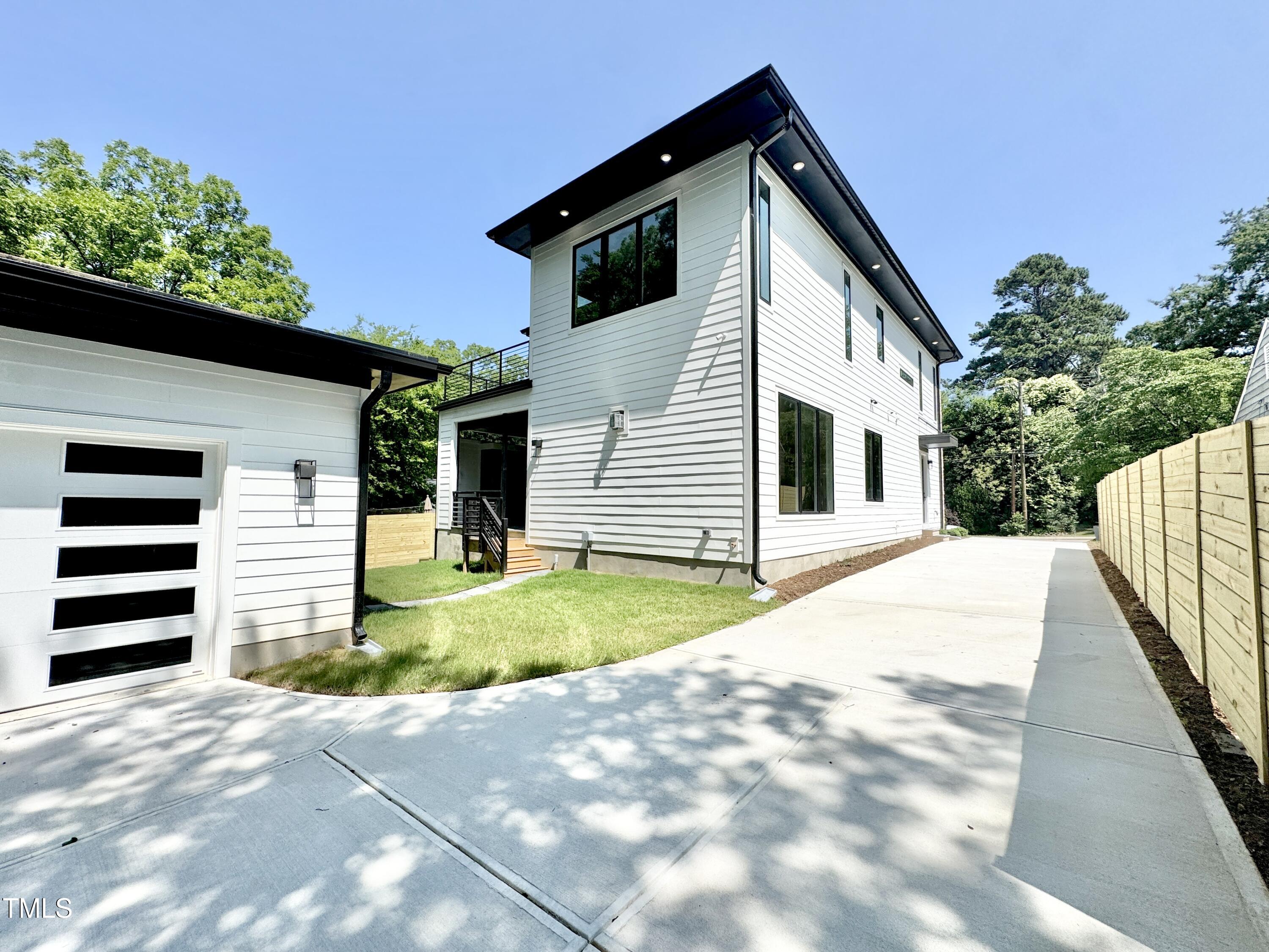 622 Glascock Street