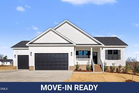 181 Royal Avenue Selma NC 27576