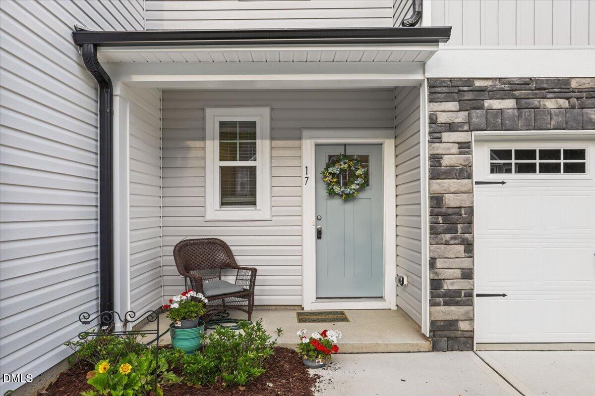17 Village Edge Drive