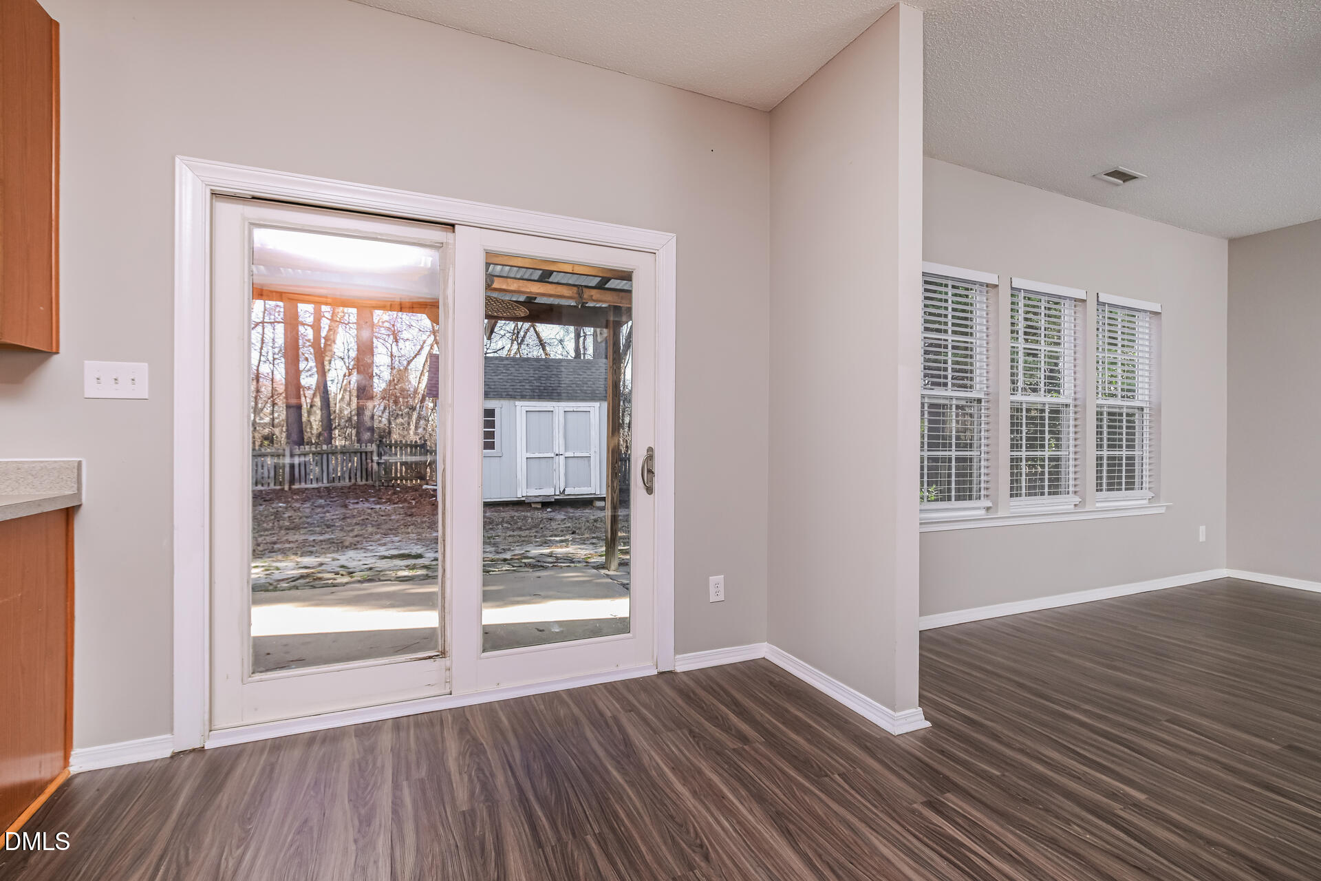 3041 Buttonwood Lane