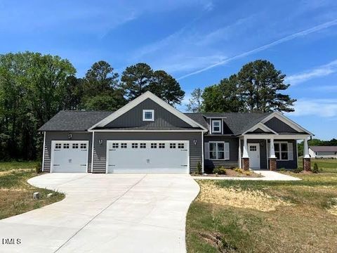 Photo of 14 Alex Acres Way, Selma, NC 27576 (MLS # 10161089)