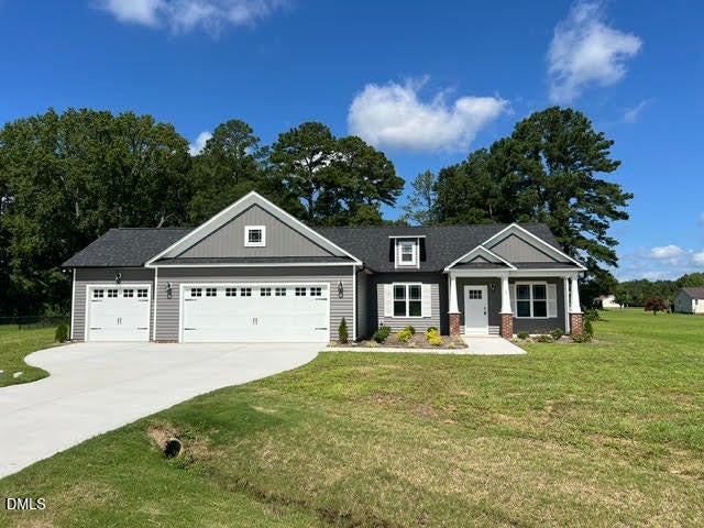 14 Alex Acres Way
