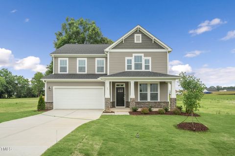 Single Family Residence in Lillington NC 61 Whistling Way.jpg