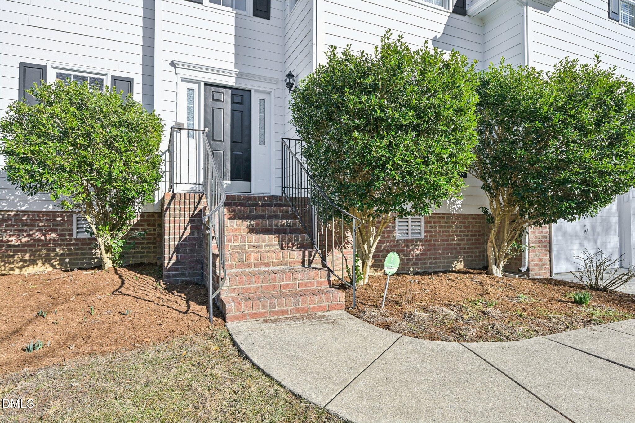 104 Cupola Chase Way