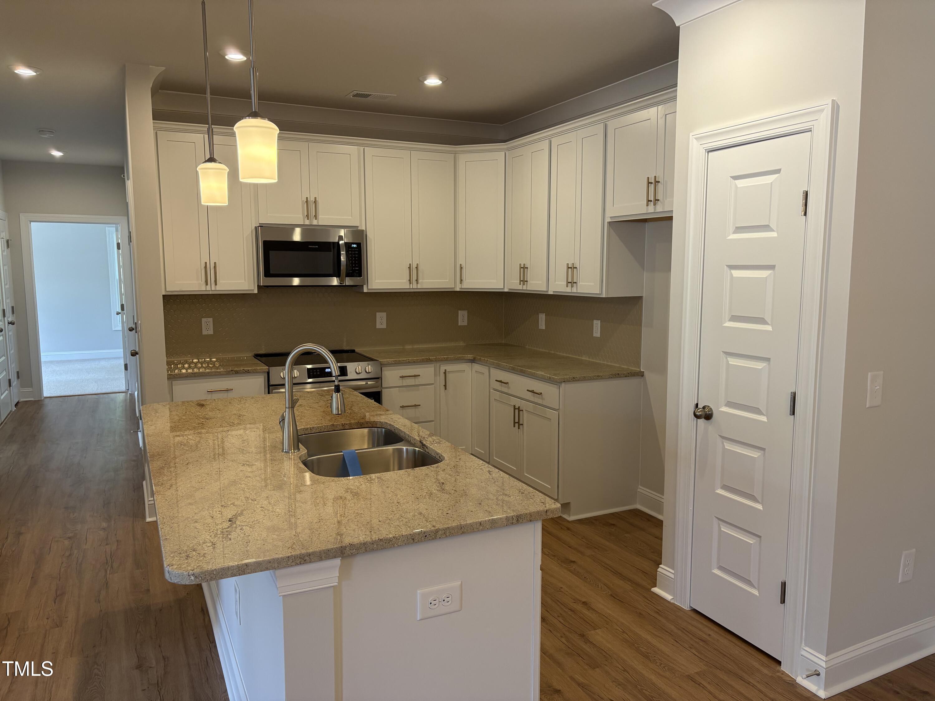 621 Weather Ridge Lane 33