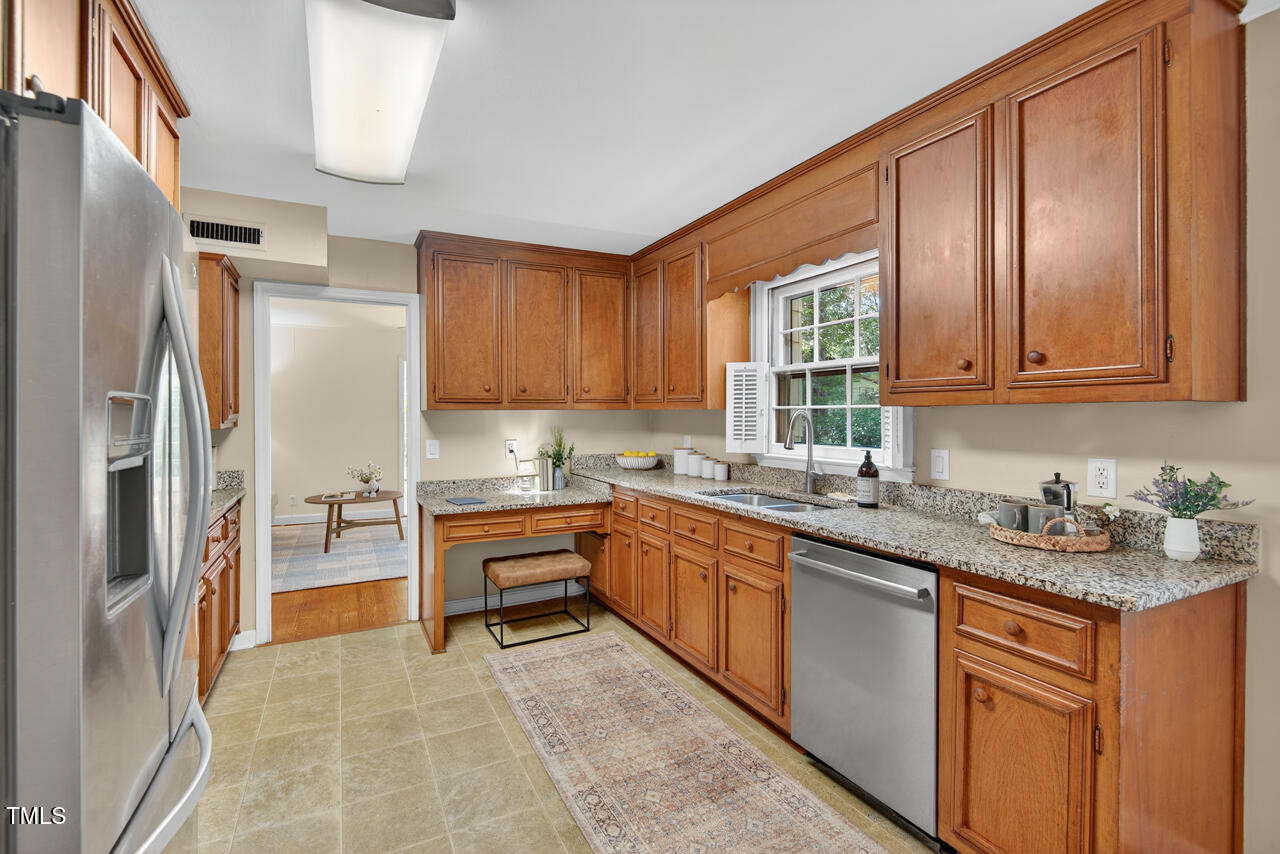 Chapel Hill, North Carolina 27517, United States, 4 Bedrooms Bedrooms, ,3 BathroomsBathrooms,Residential,Active,196950