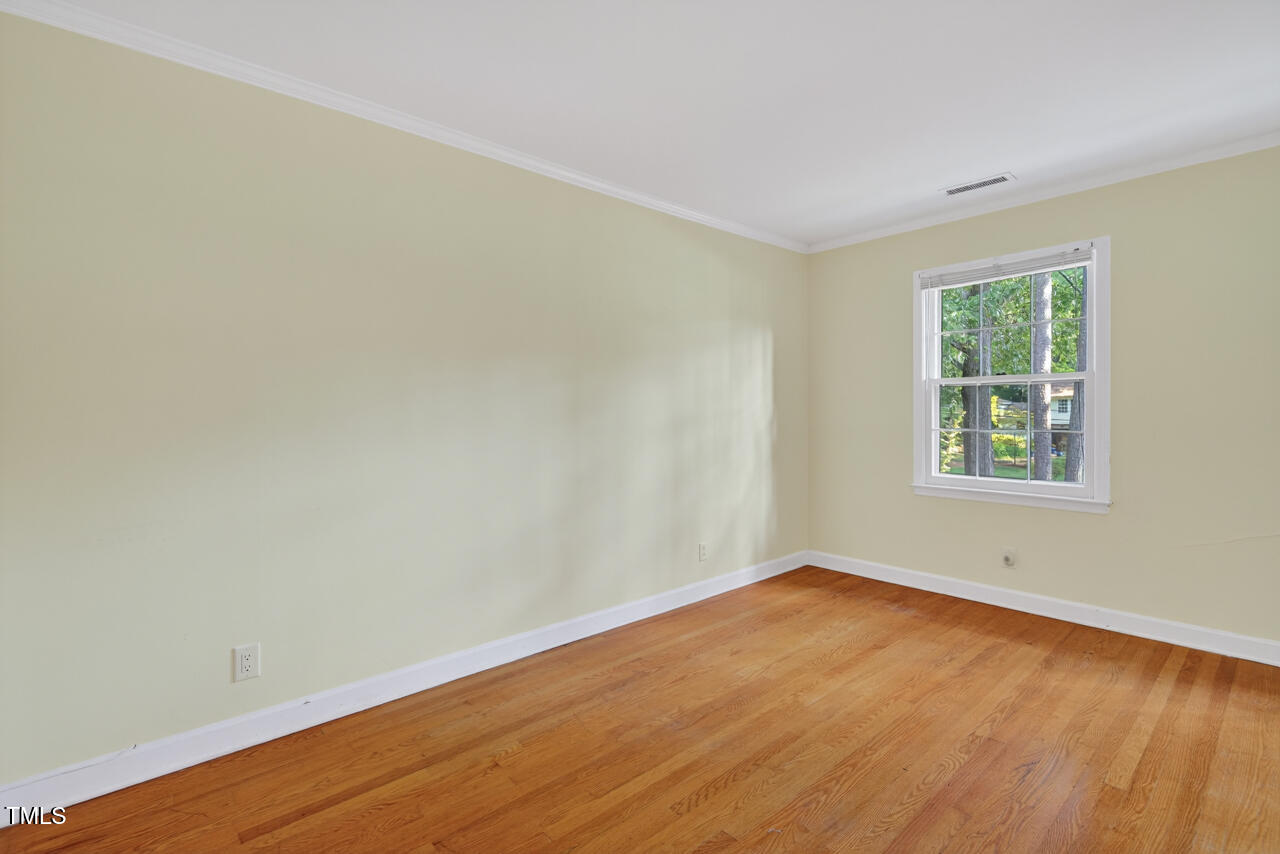 Chapel Hill, North Carolina 27517, United States, 4 Bedrooms Bedrooms, ,3 BathroomsBathrooms,Residential,Active,196950