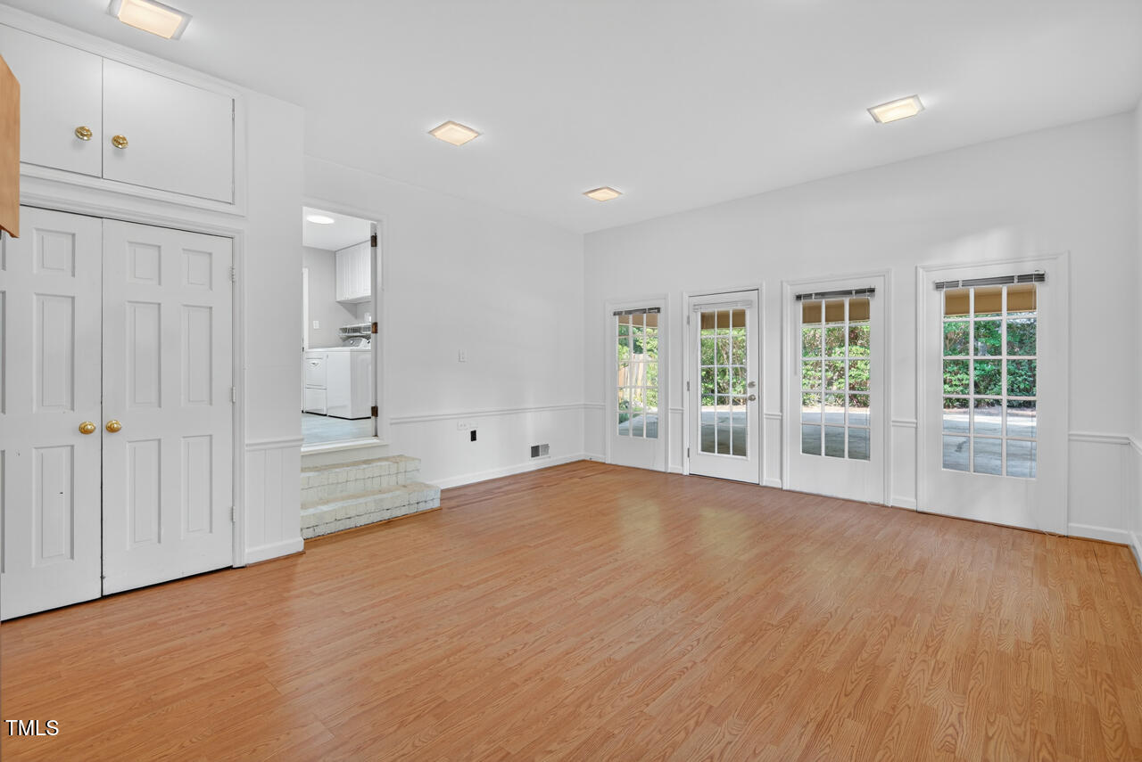 Chapel Hill, North Carolina 27517, United States, 4 Bedrooms Bedrooms, ,3 BathroomsBathrooms,Residential,Active,196950