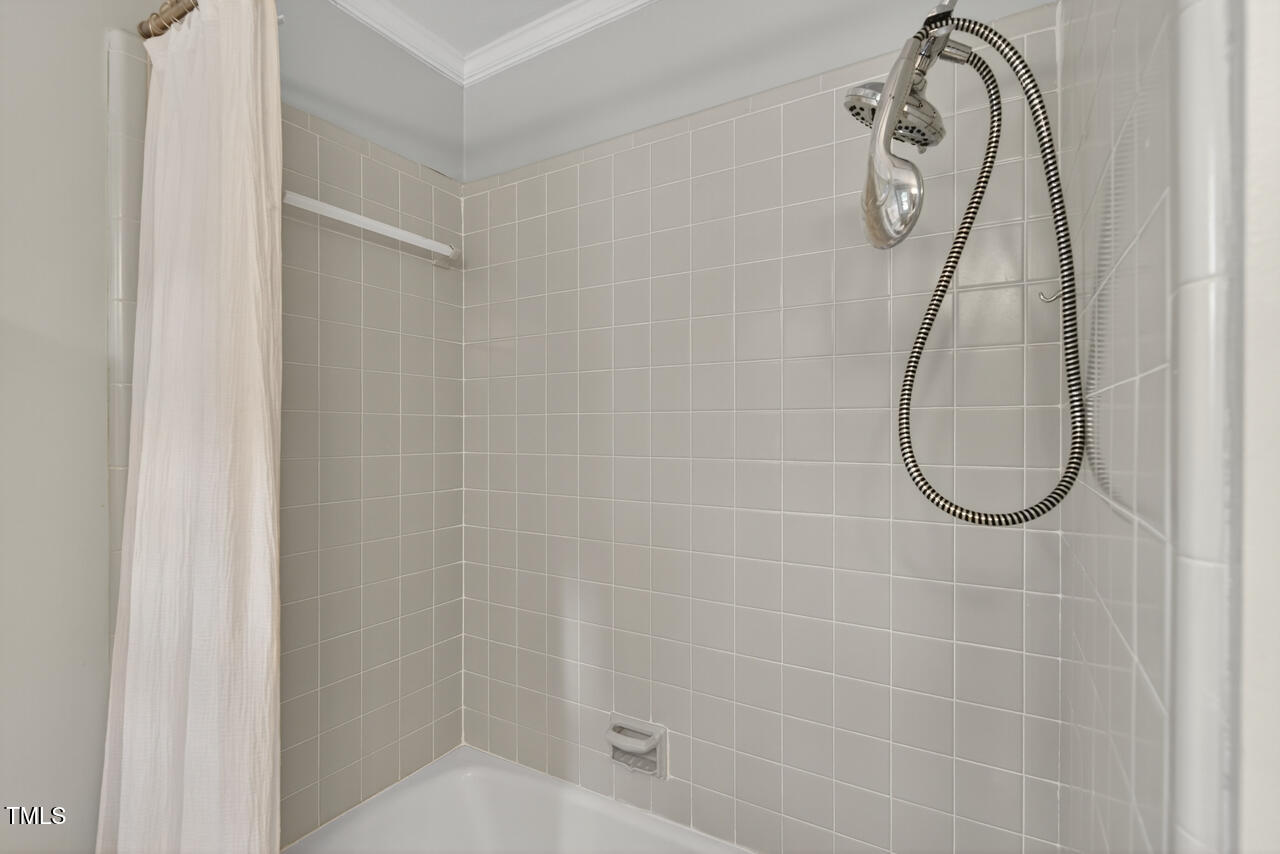 Chapel Hill, North Carolina 27517, United States, 4 Bedrooms Bedrooms, ,3 BathroomsBathrooms,Residential,Active,196950