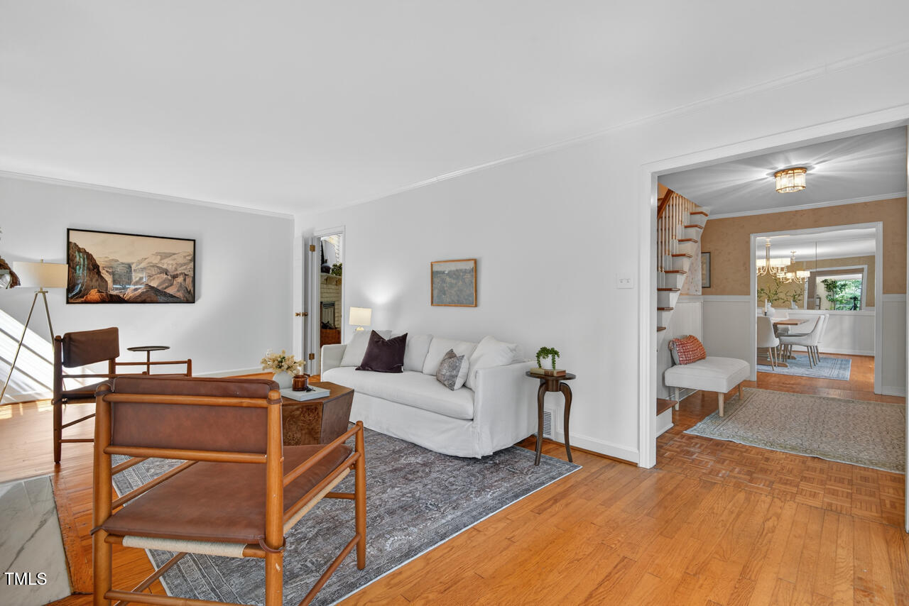 Chapel Hill, North Carolina 27517, United States, 4 Bedrooms Bedrooms, ,3 BathroomsBathrooms,Residential,Active,196950