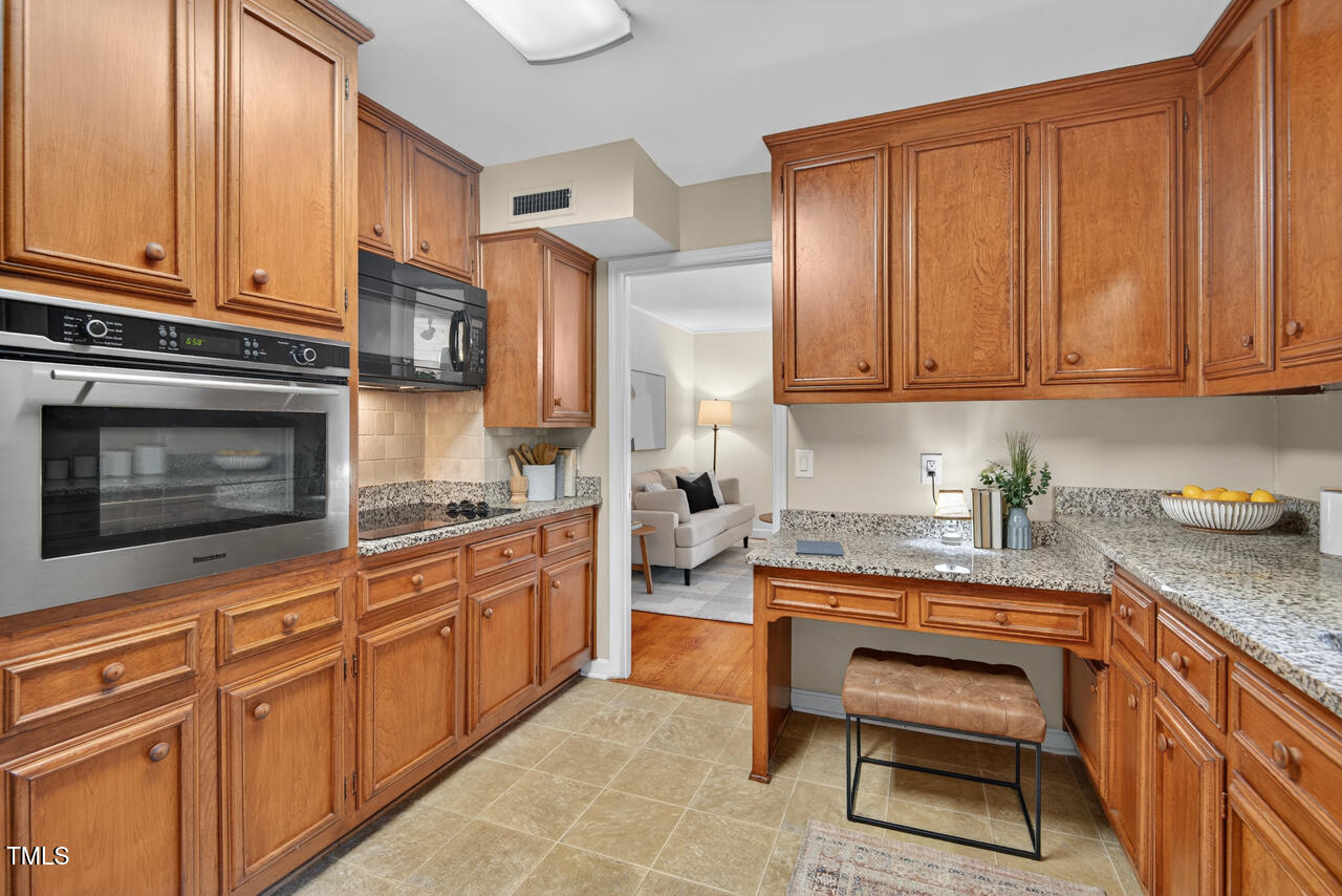 Chapel Hill, North Carolina 27517, United States, 4 Bedrooms Bedrooms, ,3 BathroomsBathrooms,Residential,Active,196950