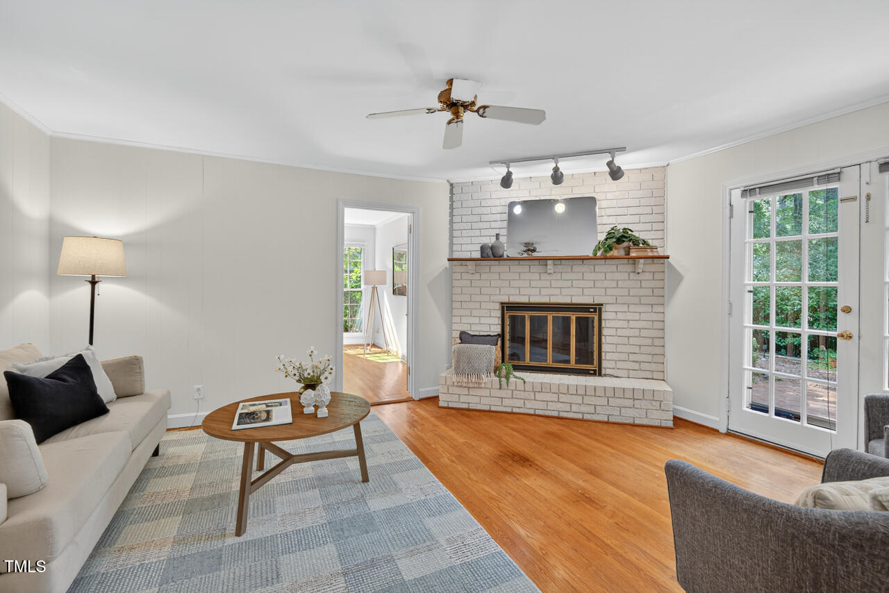 Chapel Hill, North Carolina 27517, United States, 4 Bedrooms Bedrooms, ,3 BathroomsBathrooms,Residential,Active,196950