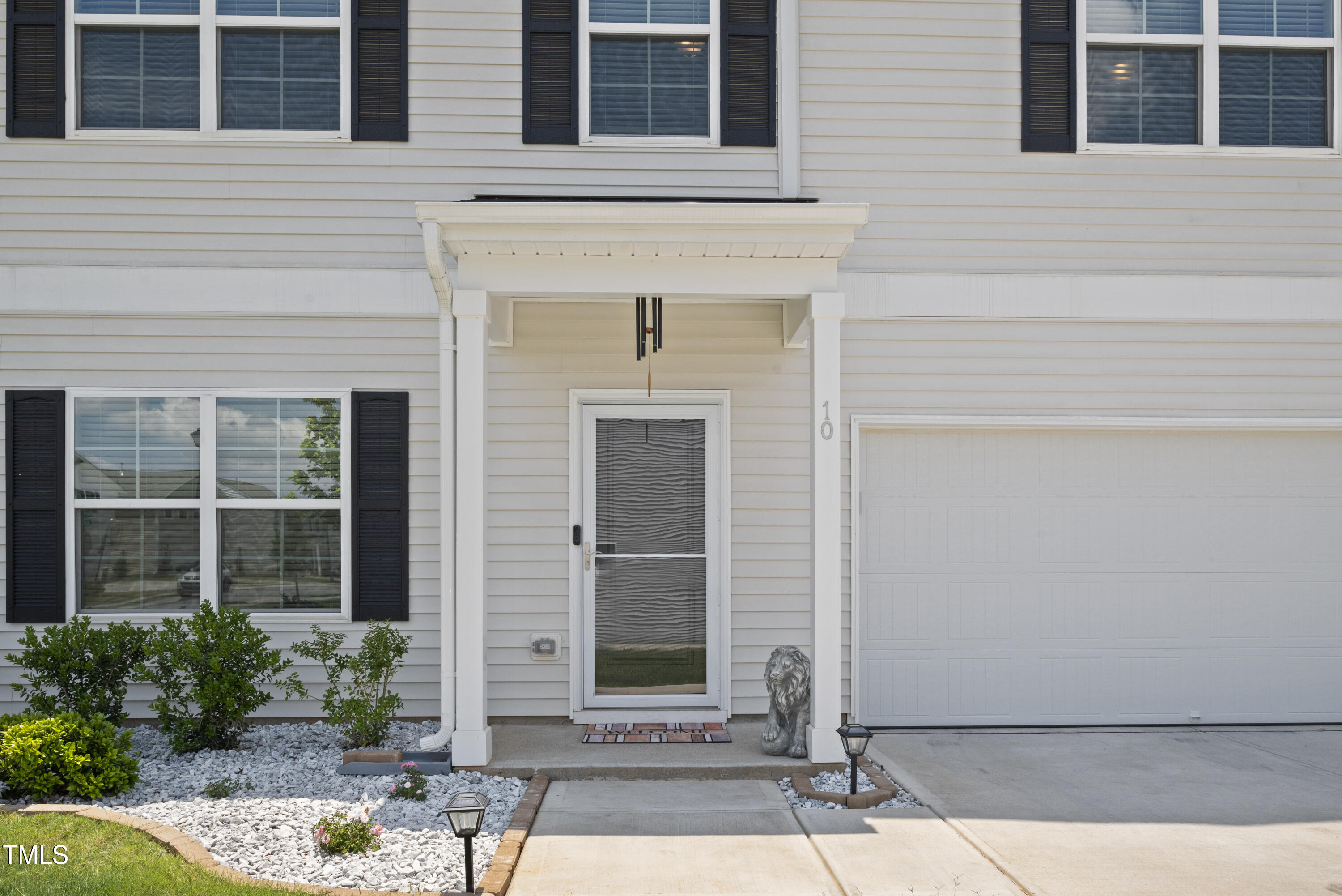 10 Forest Brook Way