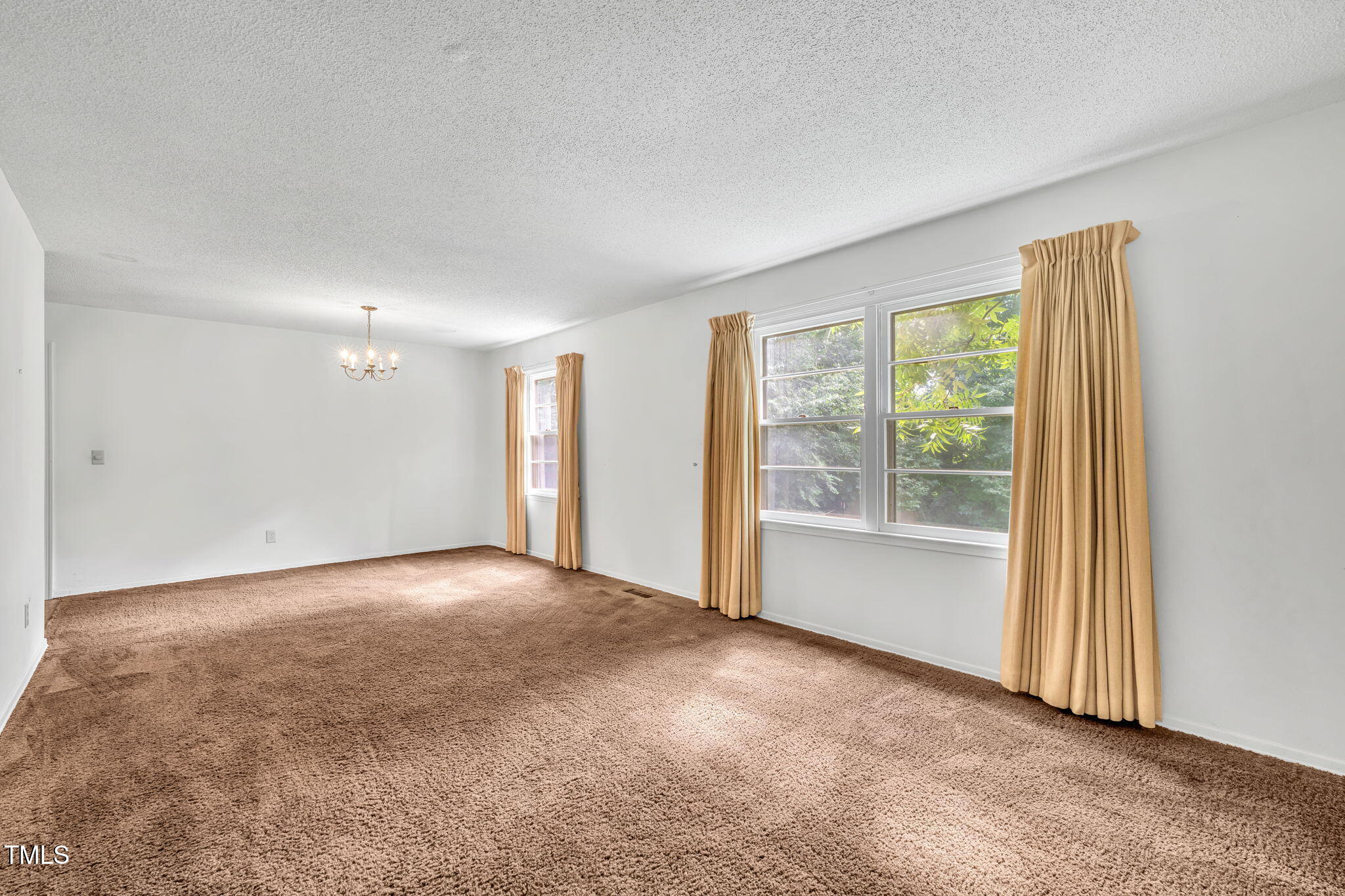3100 Carovel Court