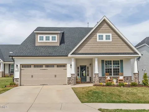 MLS: 10082317