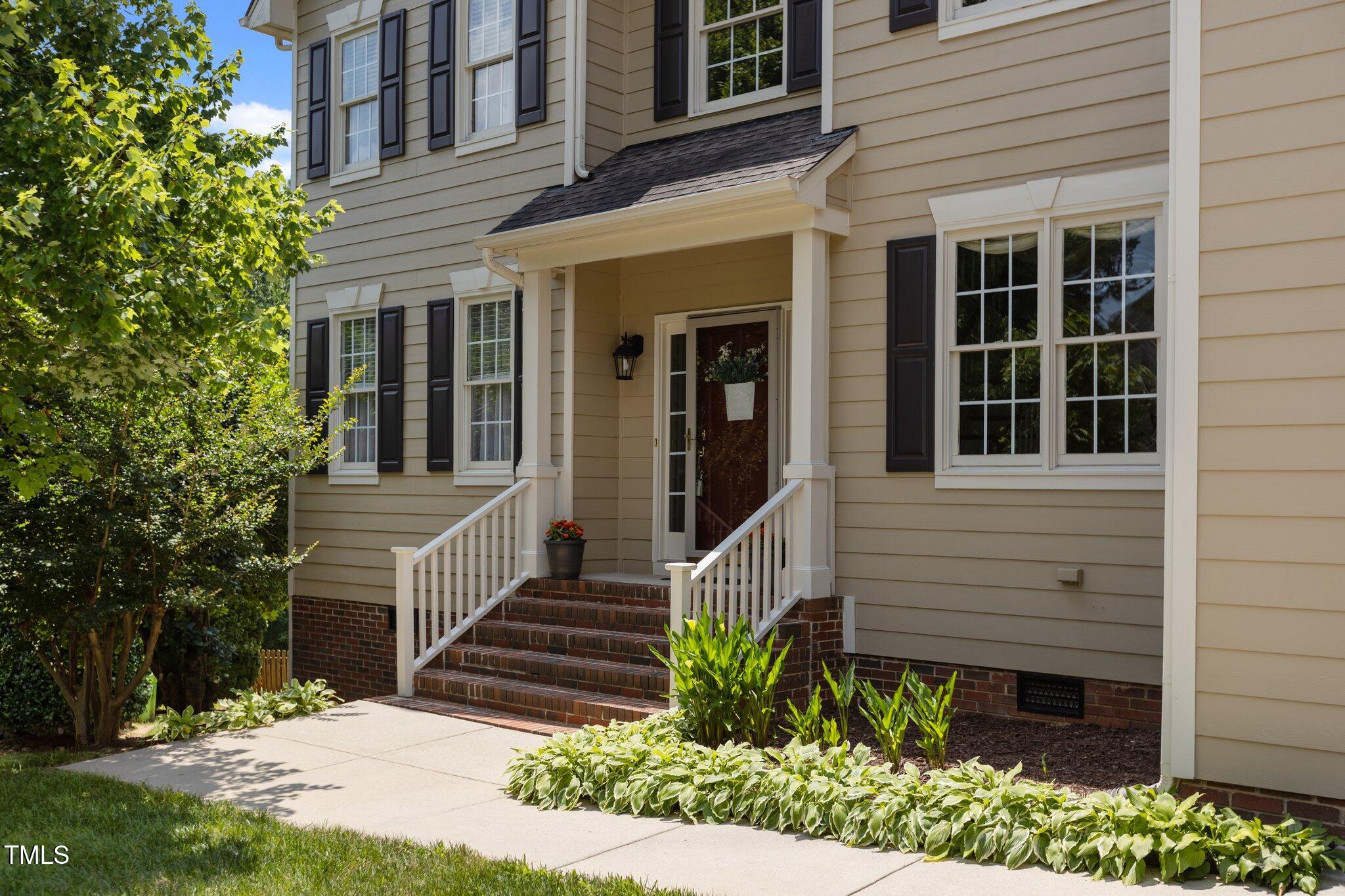 2104 Brockfield Court