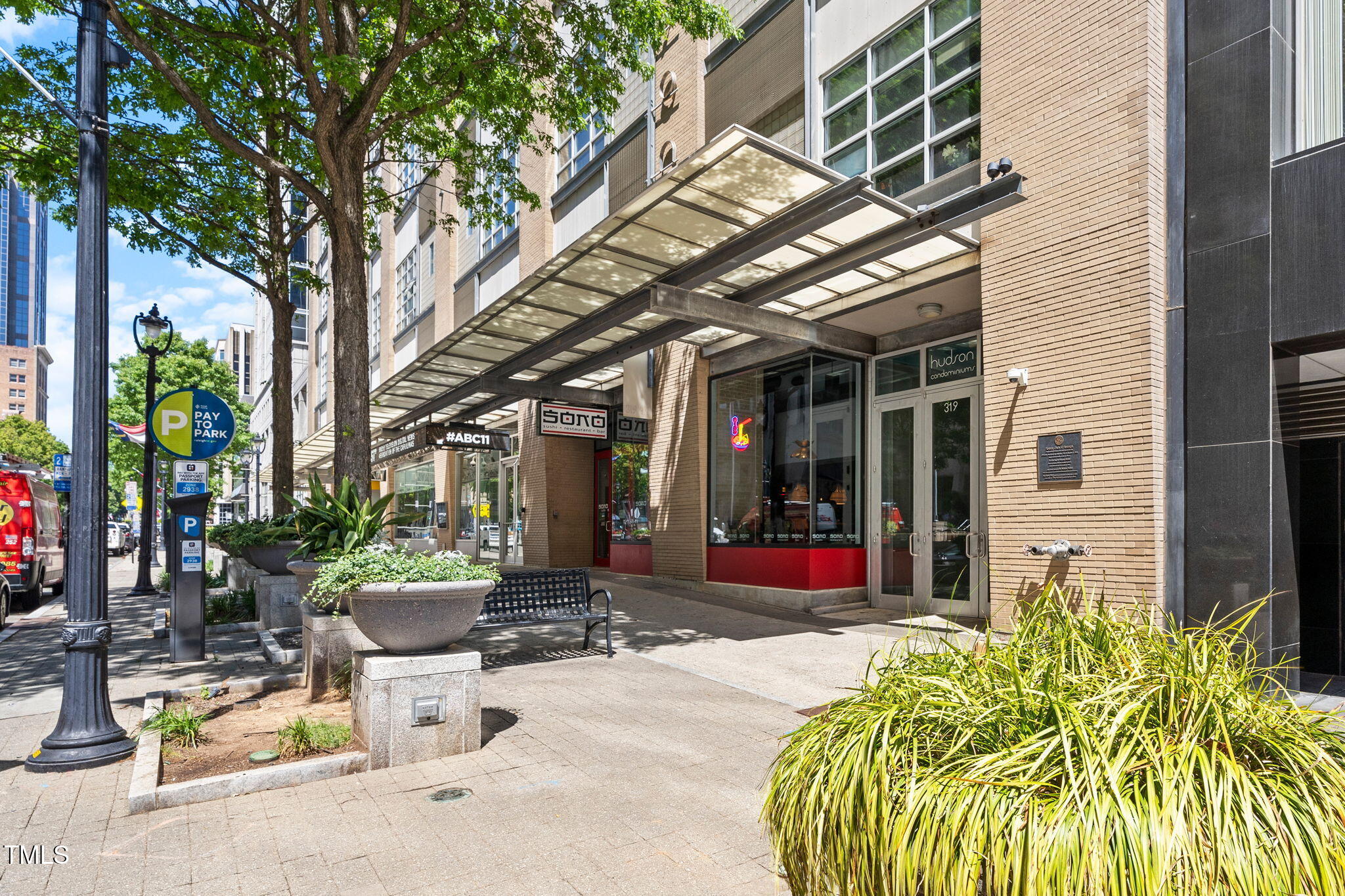 319 Fayetteville Street 404