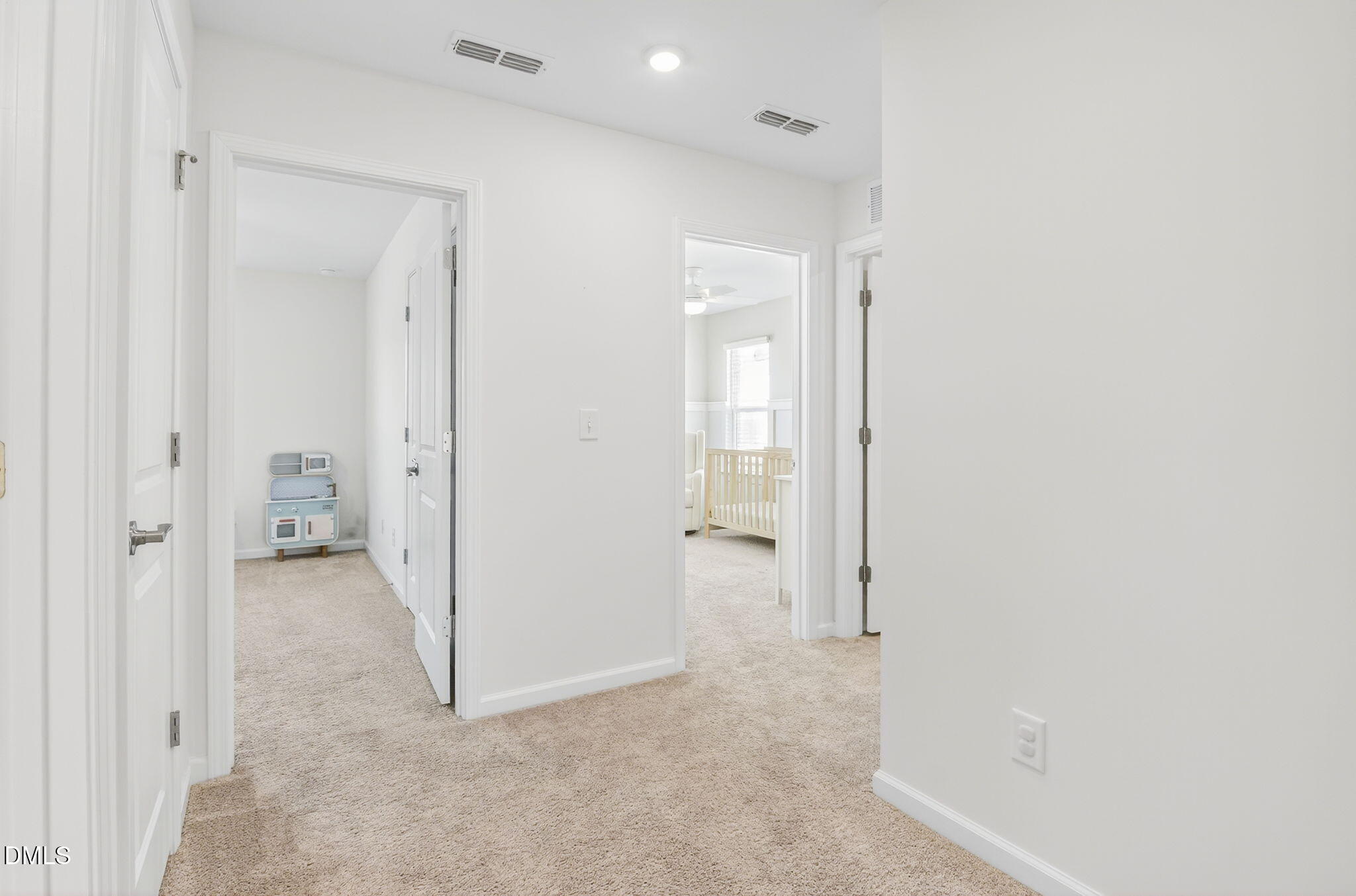 Wake Forest, North Carolina 27587, United States, 3 Bedrooms Bedrooms, ,3 BathroomsBathrooms,Residential,Active,240873