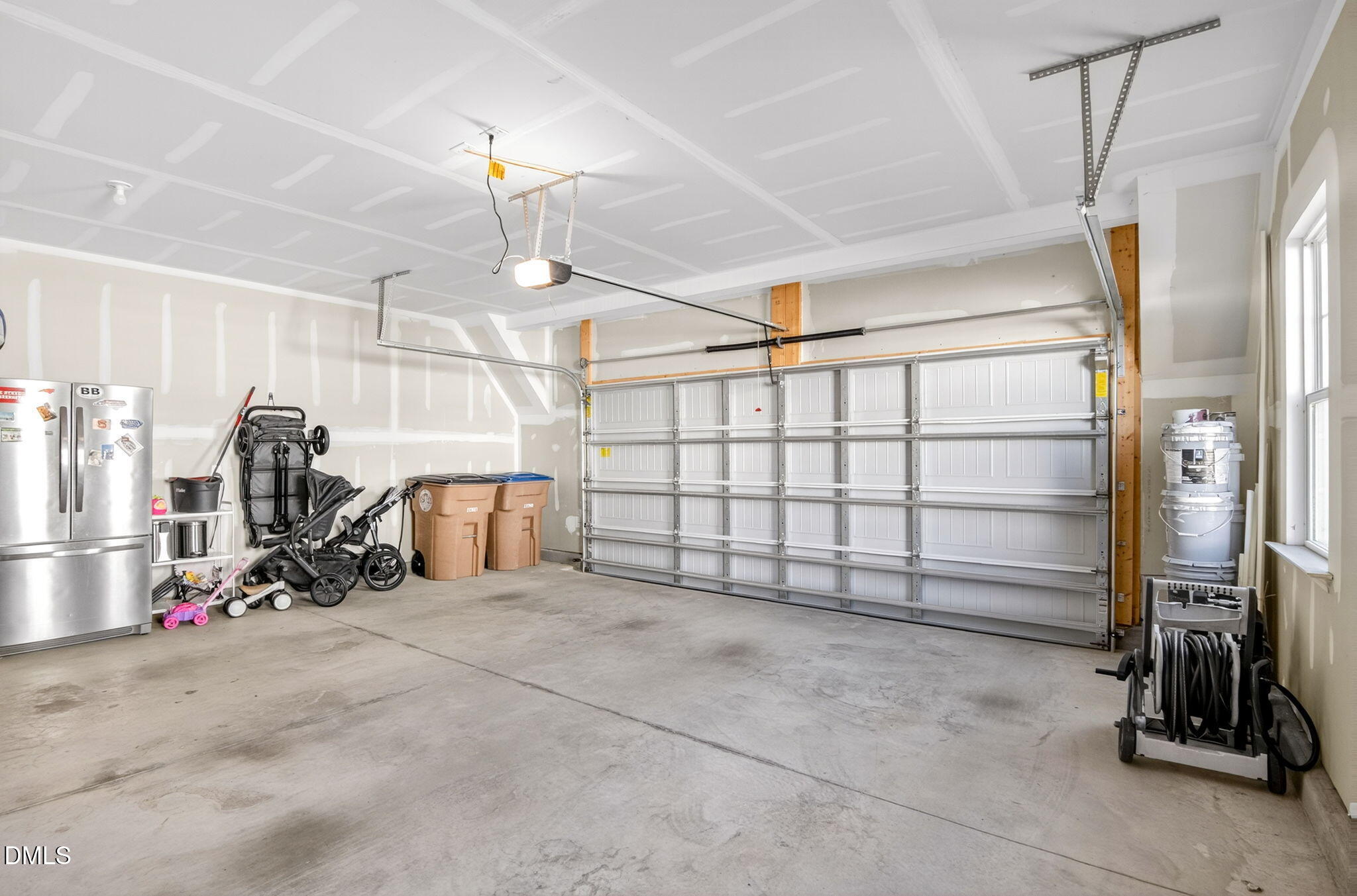 Wake Forest, North Carolina 27587, United States, 3 Bedrooms Bedrooms, ,3 BathroomsBathrooms,Residential,Active,240873