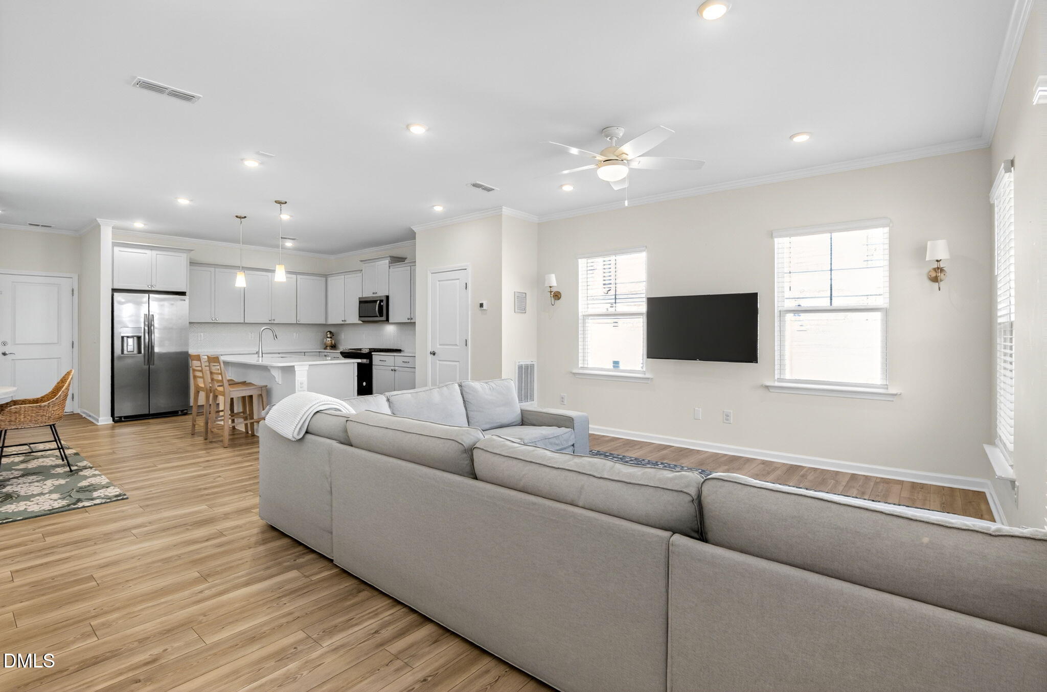 Wake Forest, North Carolina 27587, United States, 3 Bedrooms Bedrooms, ,3 BathroomsBathrooms,Residential,Active,240873