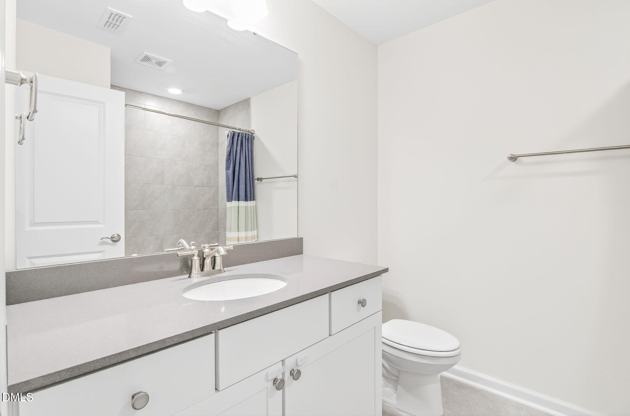 Wake Forest, North Carolina 27587, United States, 3 Bedrooms Bedrooms, ,3 BathroomsBathrooms,Residential,Active,240873