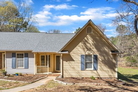 135 Boldleaf Court Cary NC 27513
