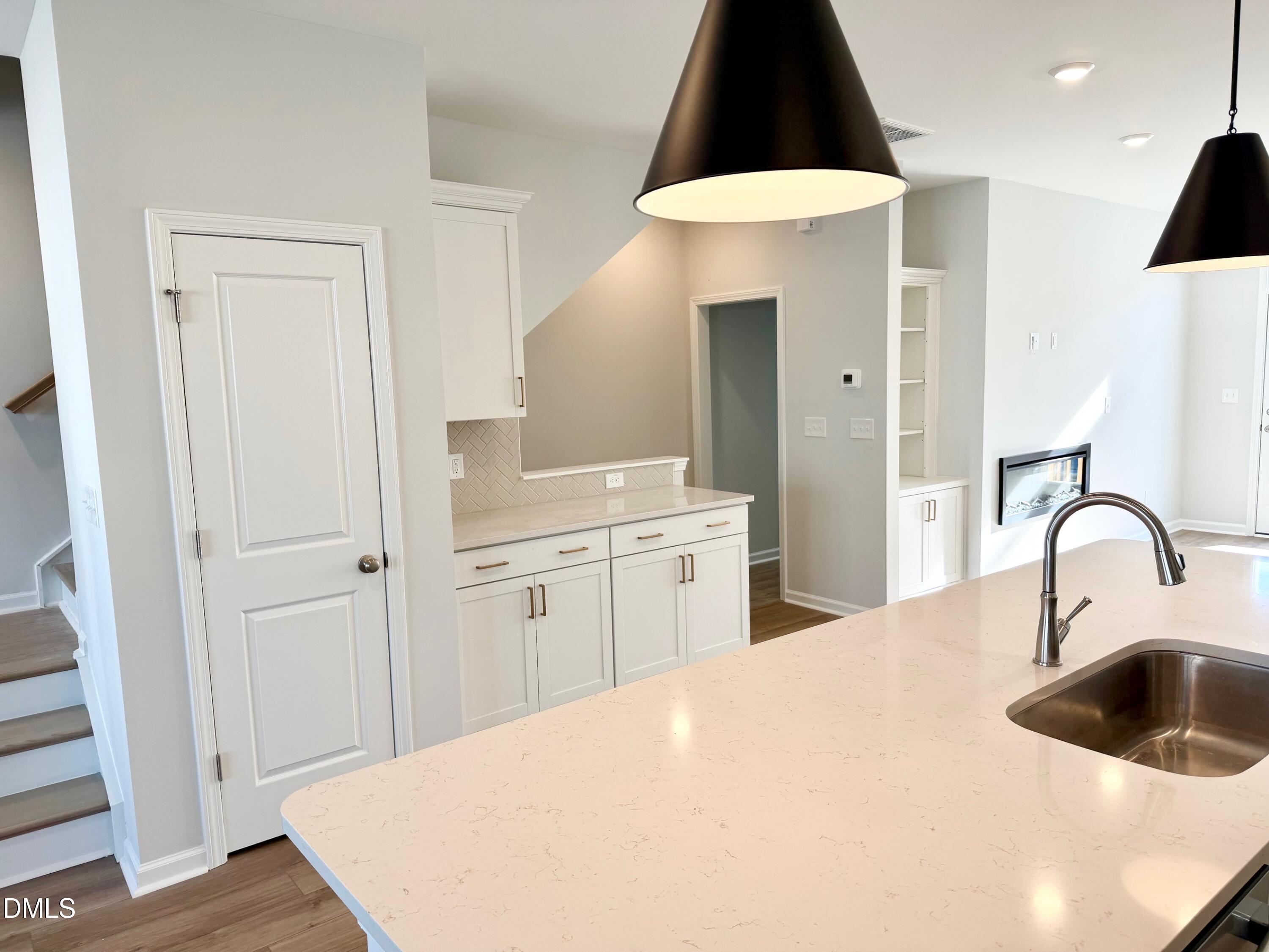 391 Chesapeake Commons Street 121