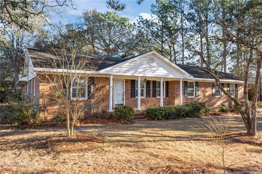 3659 Lake Forest Drive