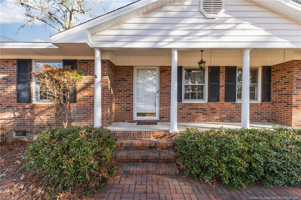 3659 Lake Forest Drive