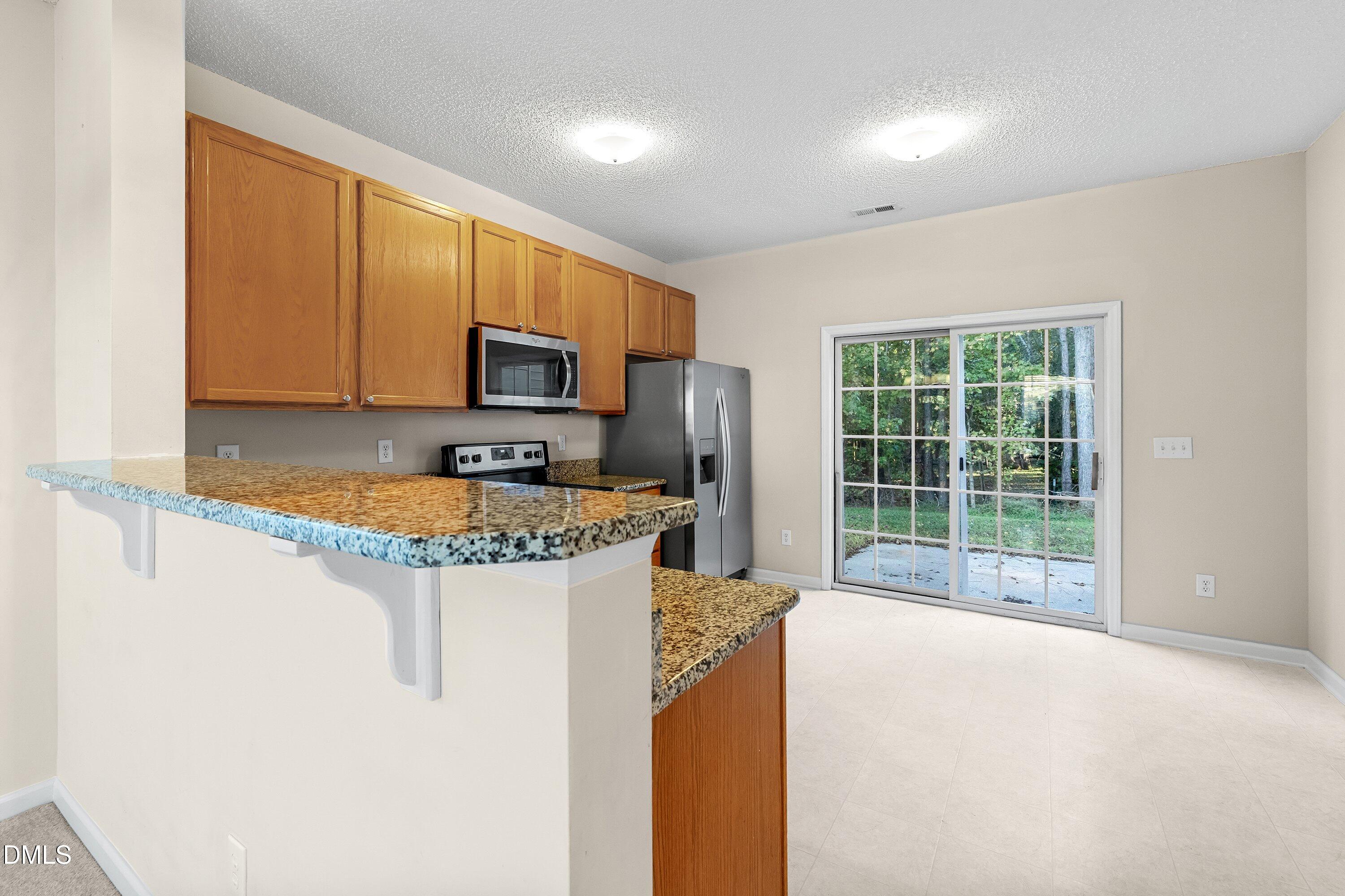 10821 Farmville Road Road