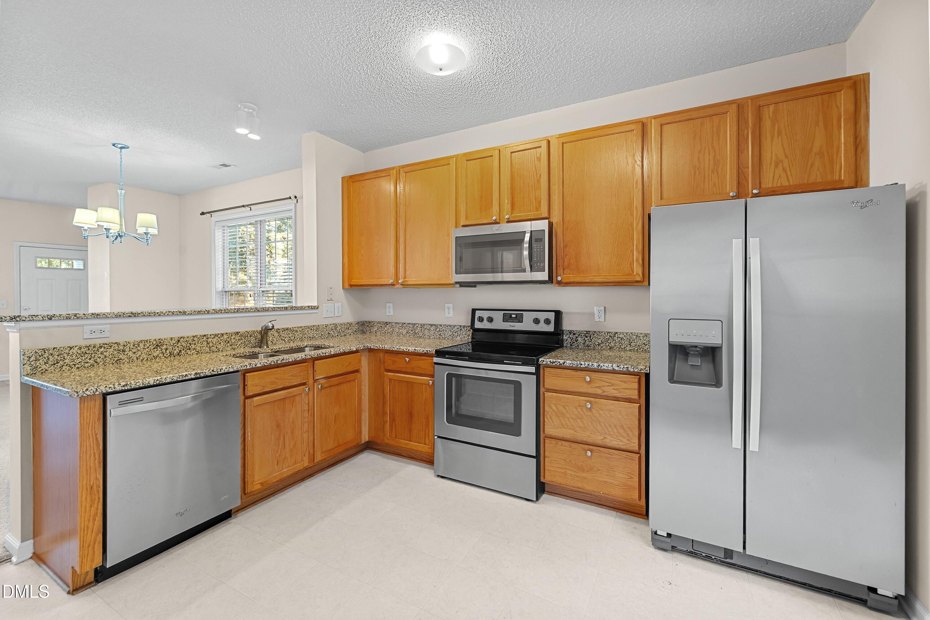 10821 Farmville Road Road