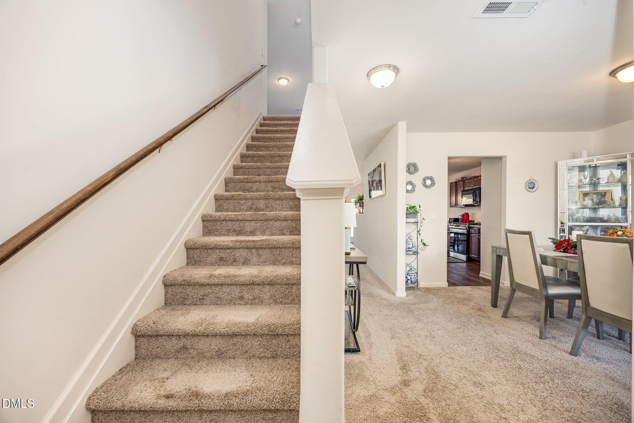 4111 Vershire Avenue