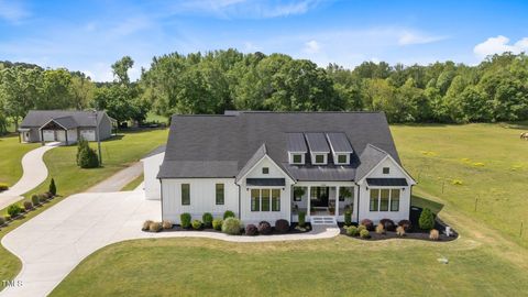 2408 Eddie Howard Road Willow Springs NC 27592