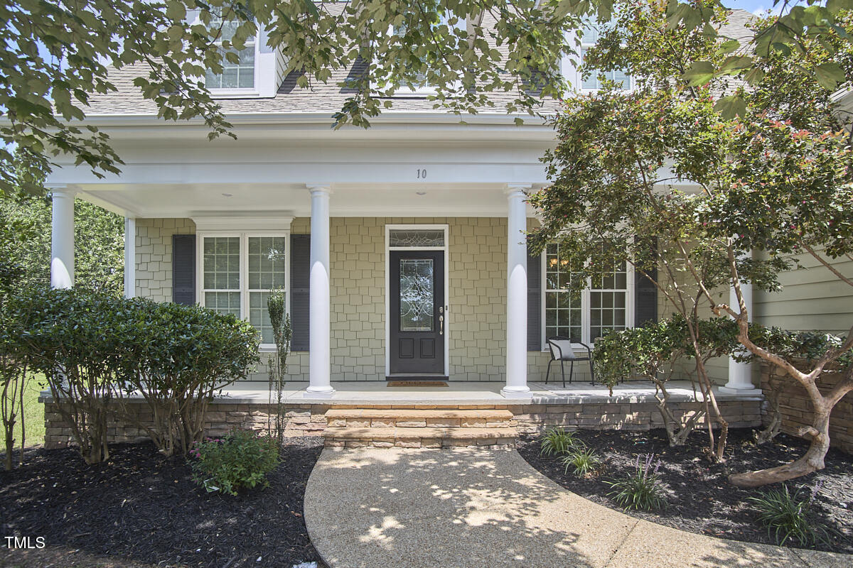 10 Haywood Court