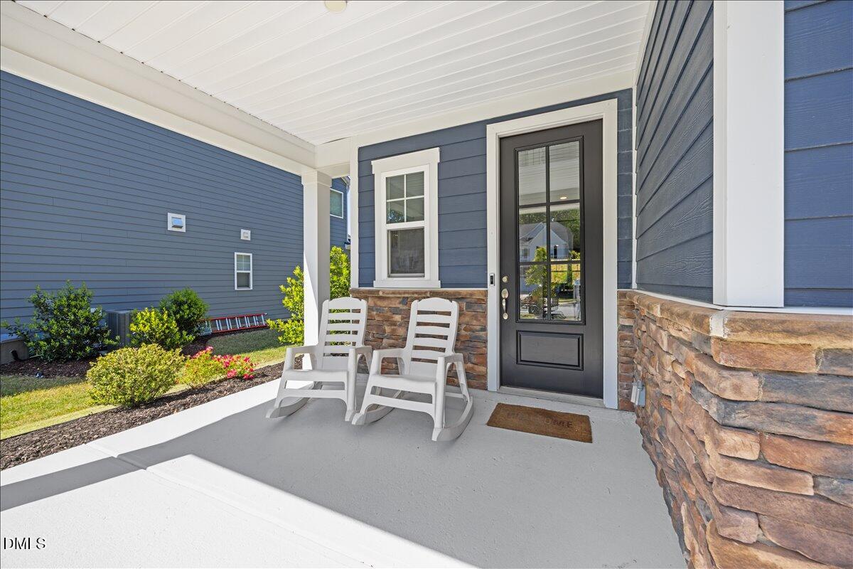 929 Wrights Creek Way