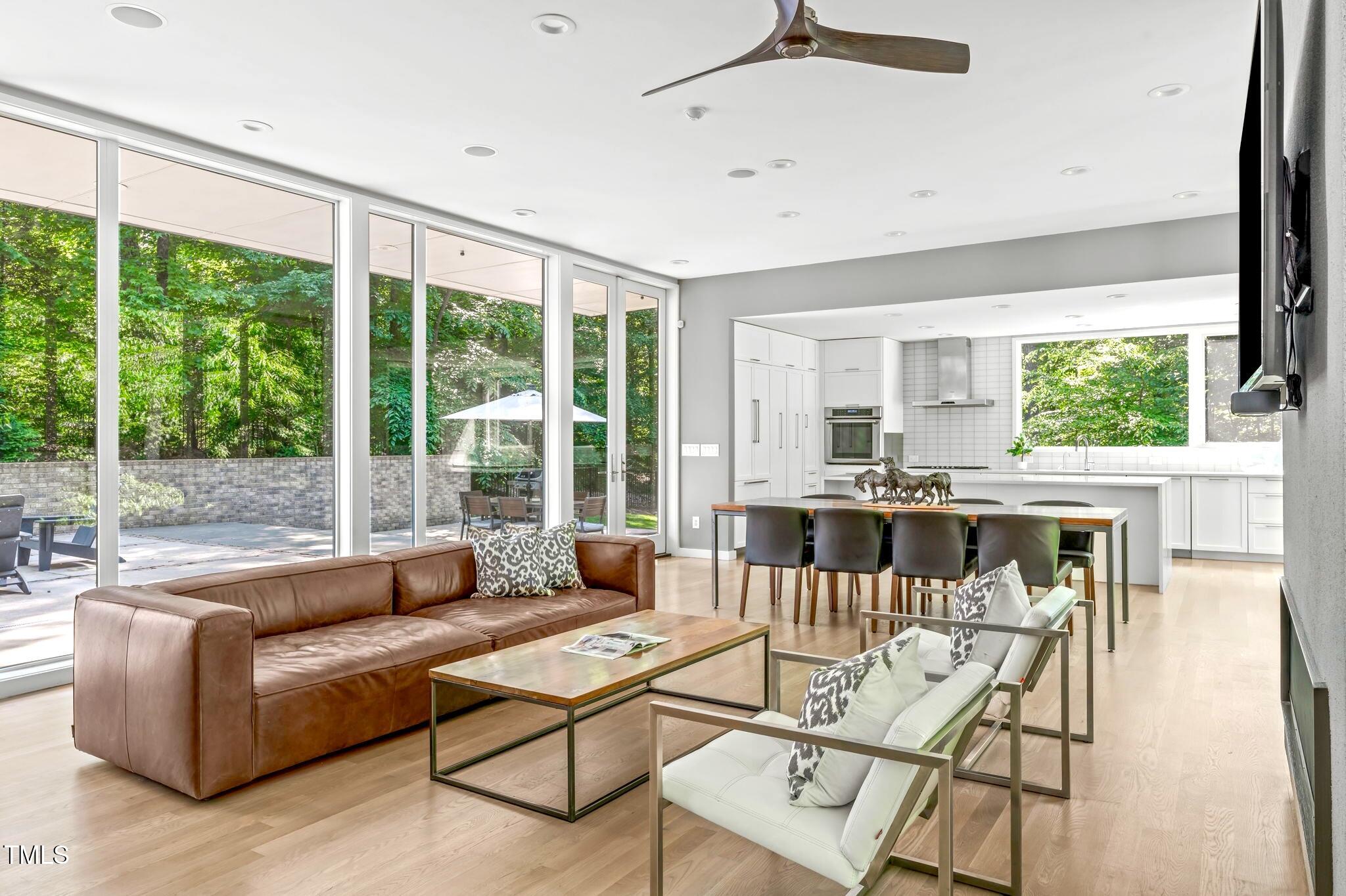 9021 Albatross Court
