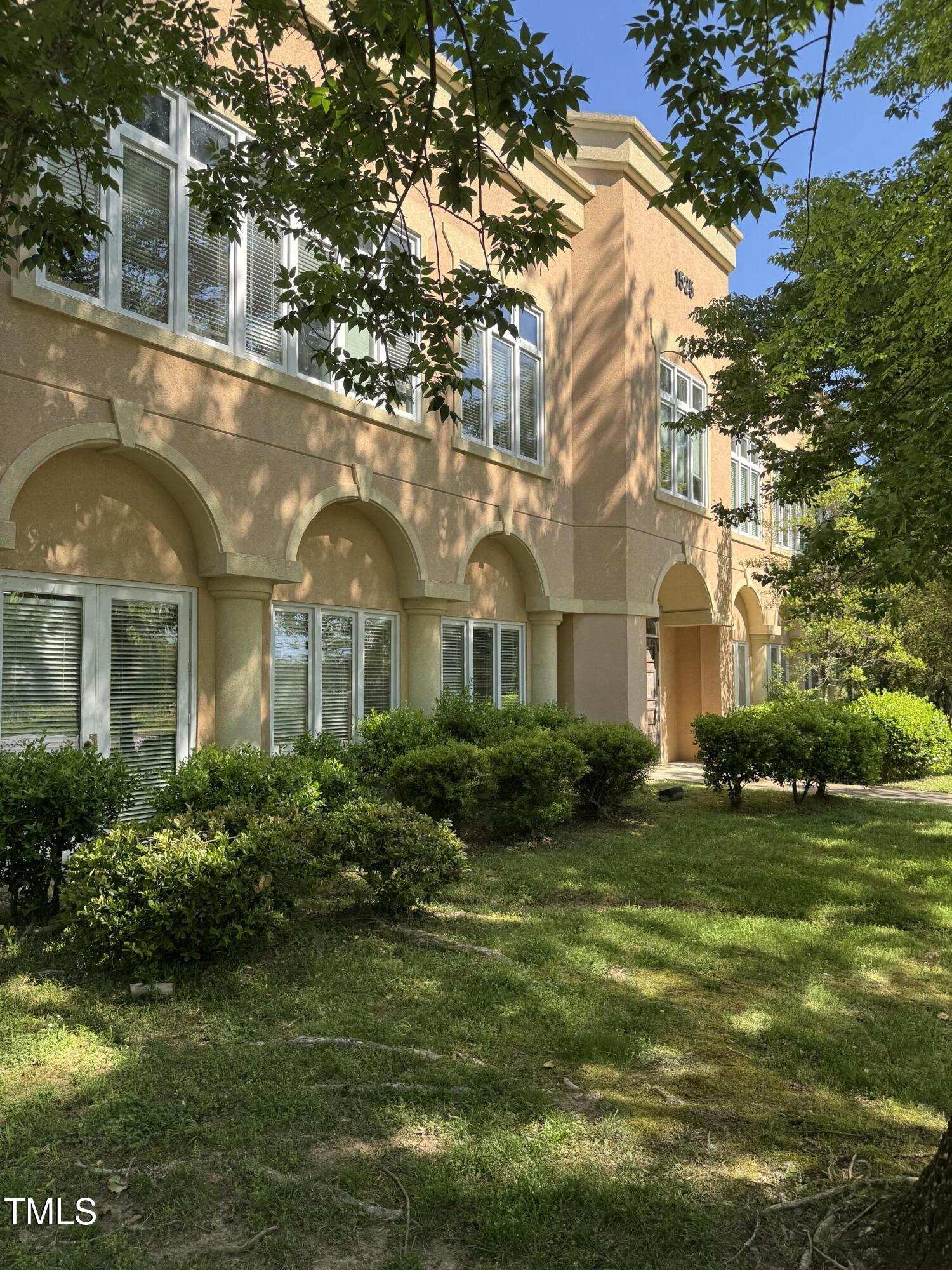 1525 E Franklin Street Ste 5a