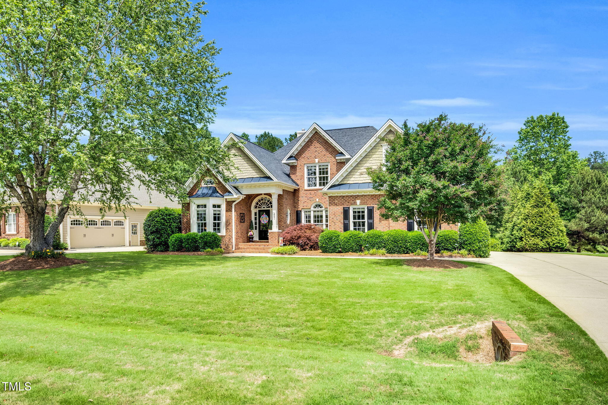 921 Riverwood Drive